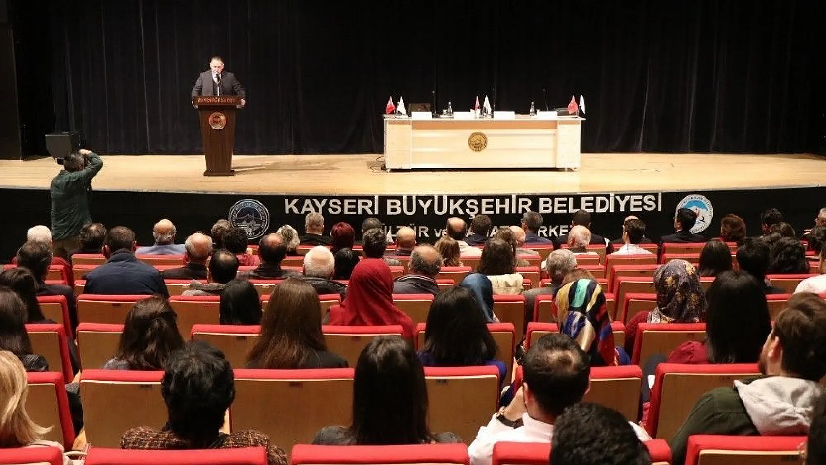 Baro Başkanı Cavit Dursun: 'Hukukçuların kızıl elması sadece ve sadece hukuk ve adalettir'
