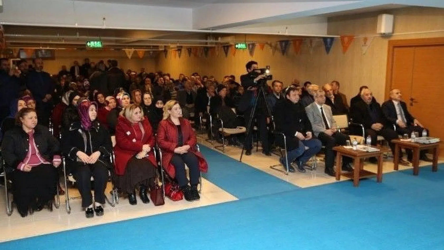 Başkan Büyükkılıç, belediyenin çalışmaları hakkında bilgiler verdi