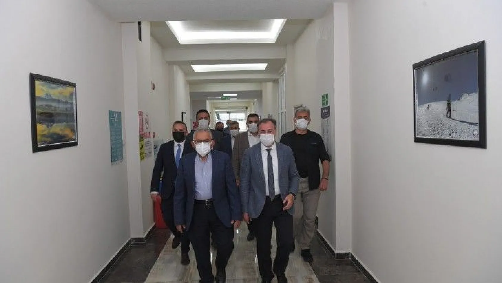 Başkan Büyükkılıç, Hacılar Belediye Başkanı Özdoğan'ı ziyaret etti