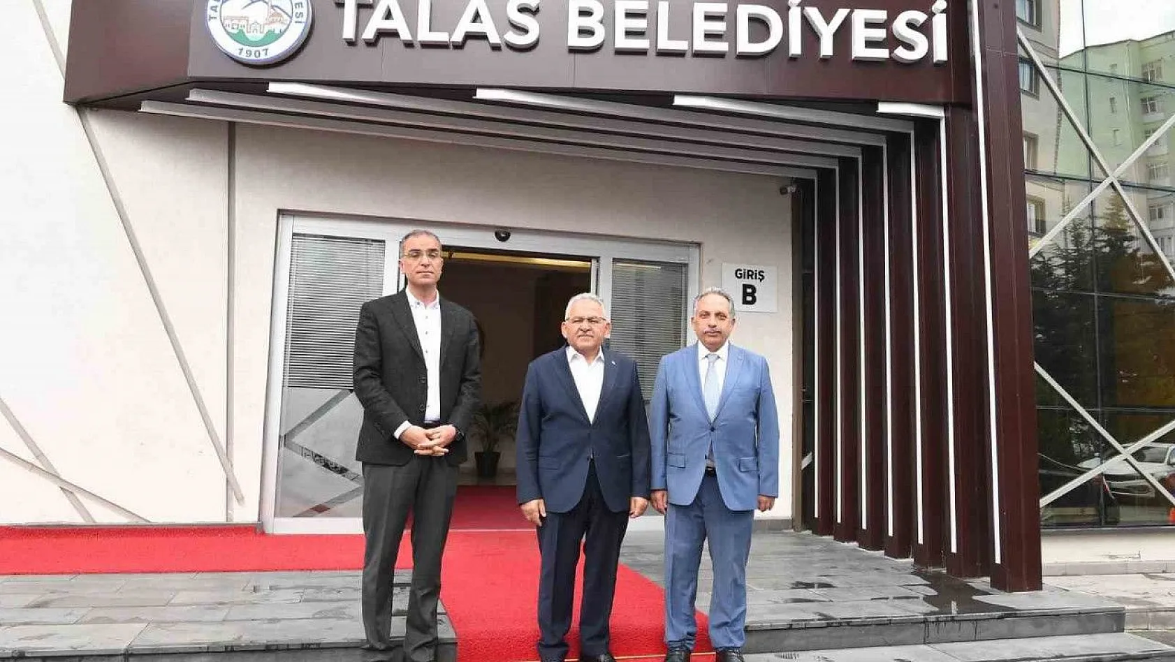 Büyükkılıç'tan Talas'ta yatırım istişare toplantısı