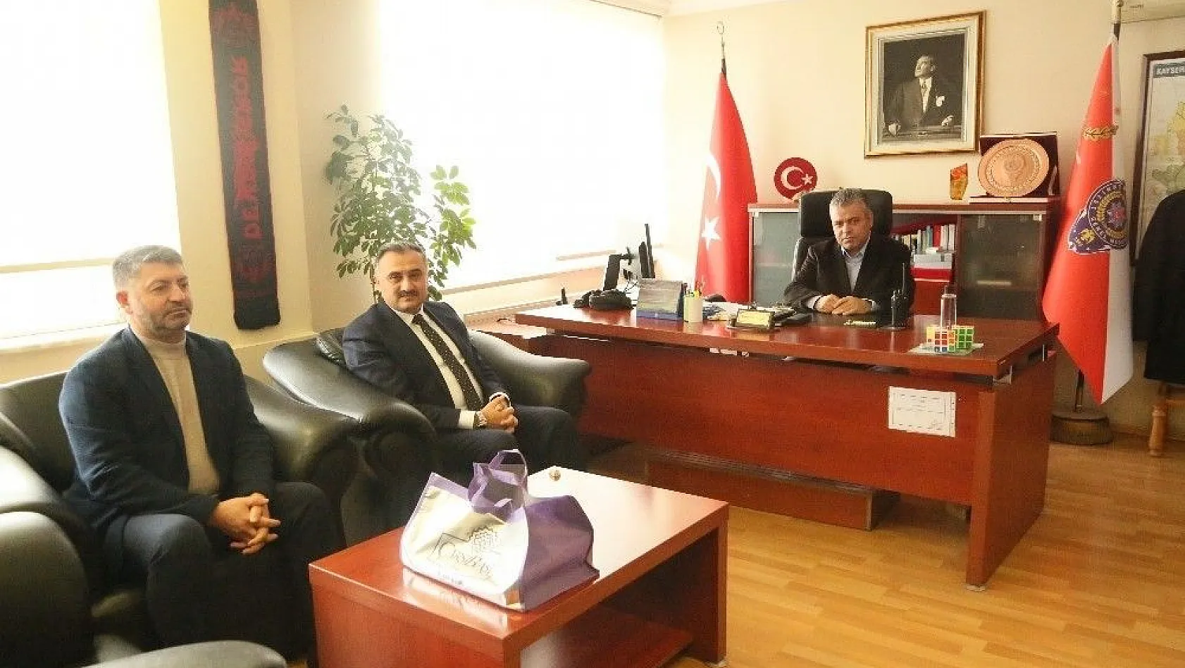 Başkan Cabbar'dan İlçe Emniyet Müdürü Salif Öztürk'e Ziyaret

