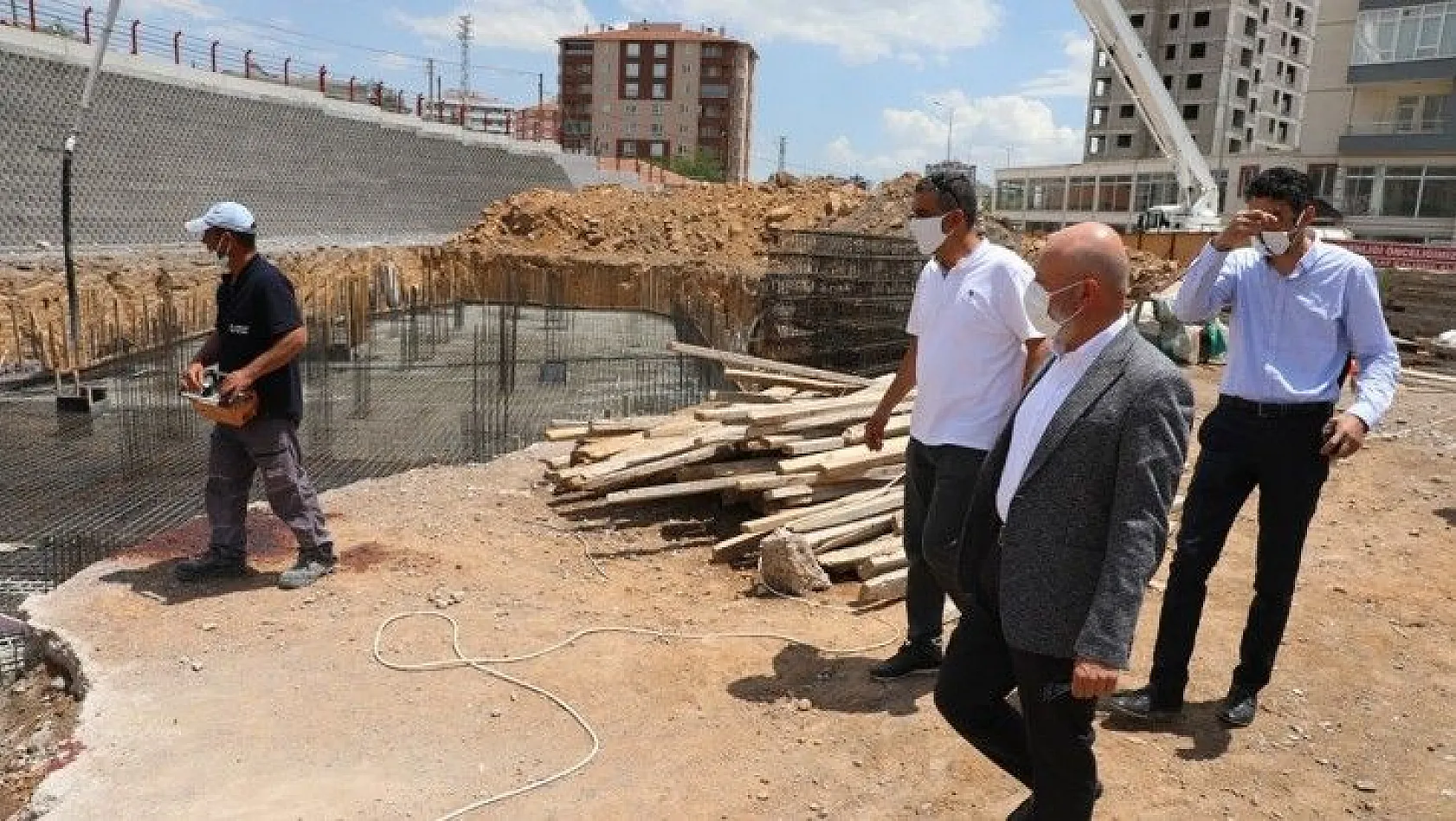 Başkan Çolakbayrakdar: 'Kentsel yenilemeyle Erkilet Bulvarı ve Yeşil Mahalle'ye yeni çehre'