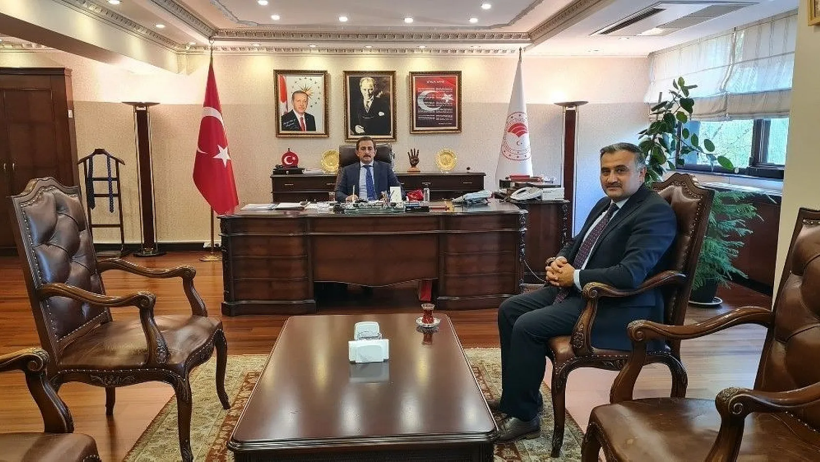 Başkan Cabbar  Ankara'da istişarelerde bulundu