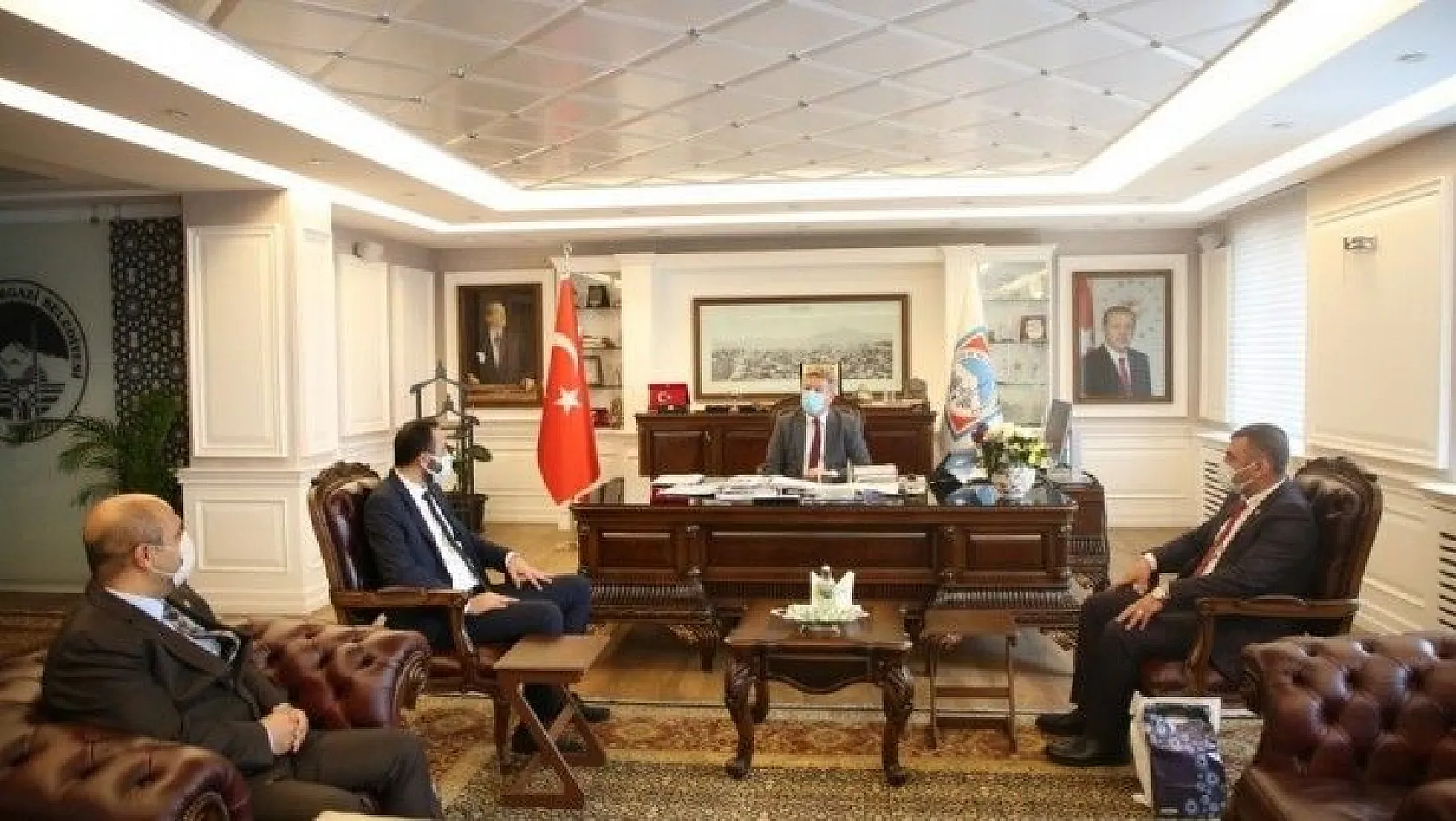 Başkan Mustafa Palancıoğlu: 'Her zaman şehit aileleri ve gazilerimizin yanındayız'