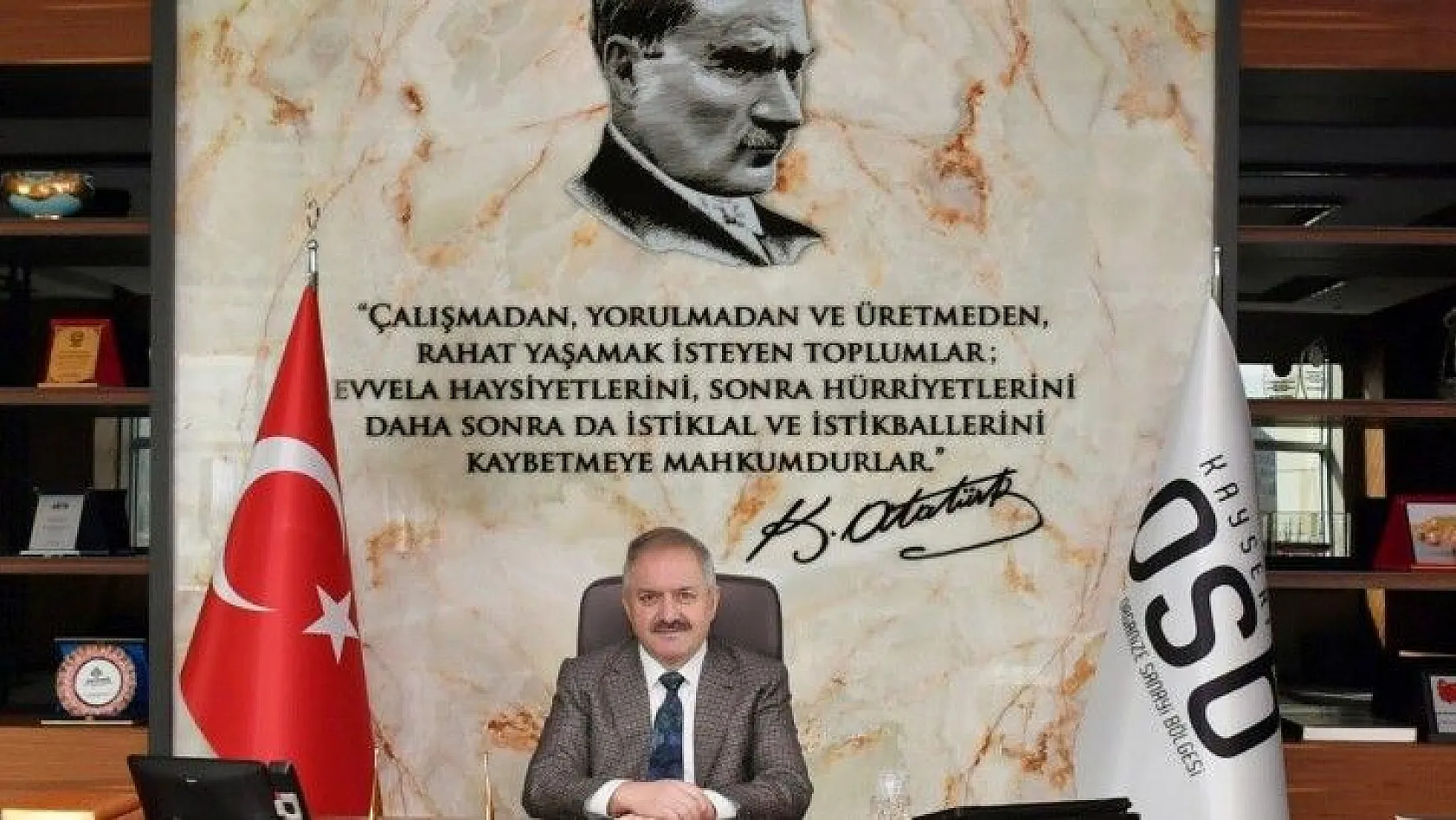 Başkan Nursaçan: 'Atatürk, o karanlık günlerde dahi millet iradesine olan bağlılığını göstermiştir'
