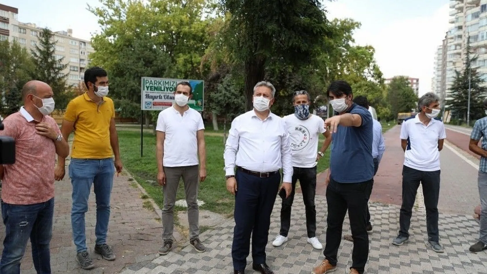  Palancıoğlu, Alparslan Parkı yenileme çalışması hakkında bilgi aldı
