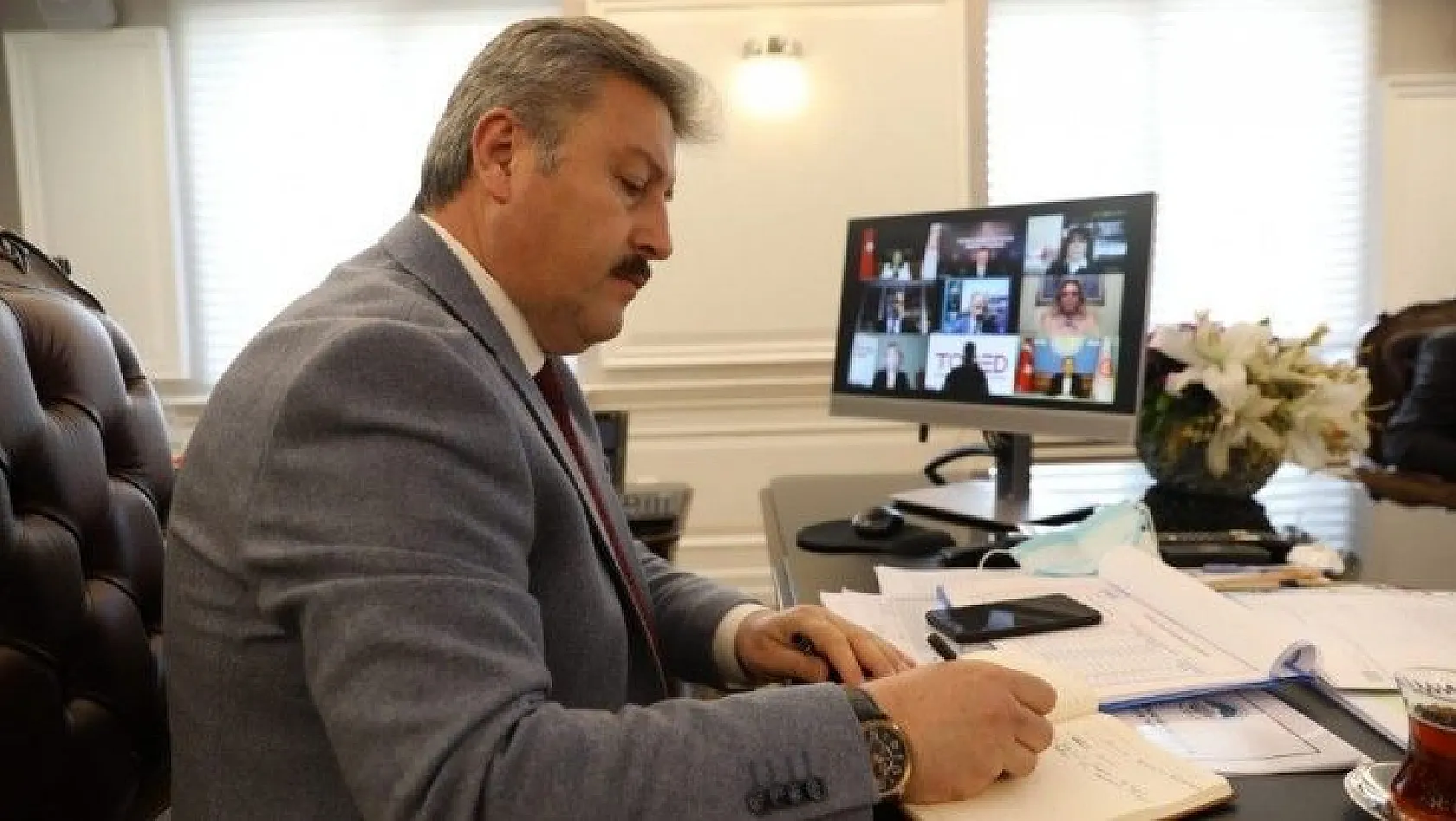 Başkan Palancıoğlu İhtisas Serbest Bölgeleri Tanıtım Toplantısı'na katıldı