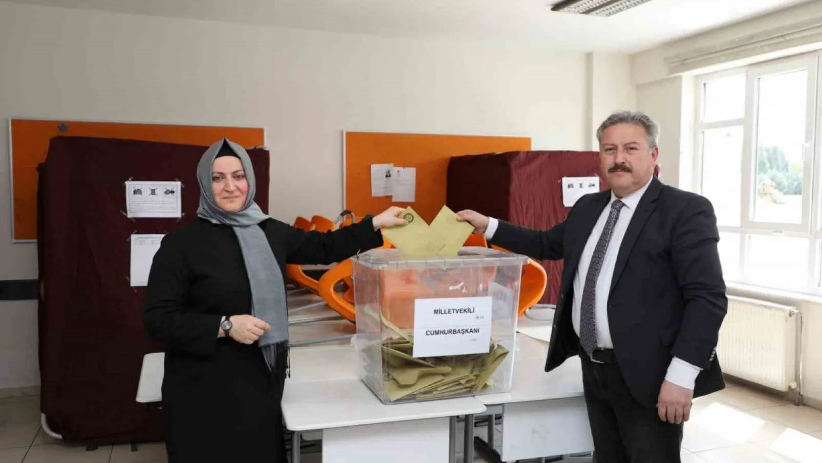 Başkan Palancıoğlu, 'Demokrasi heyecanı yaşıyoruz'