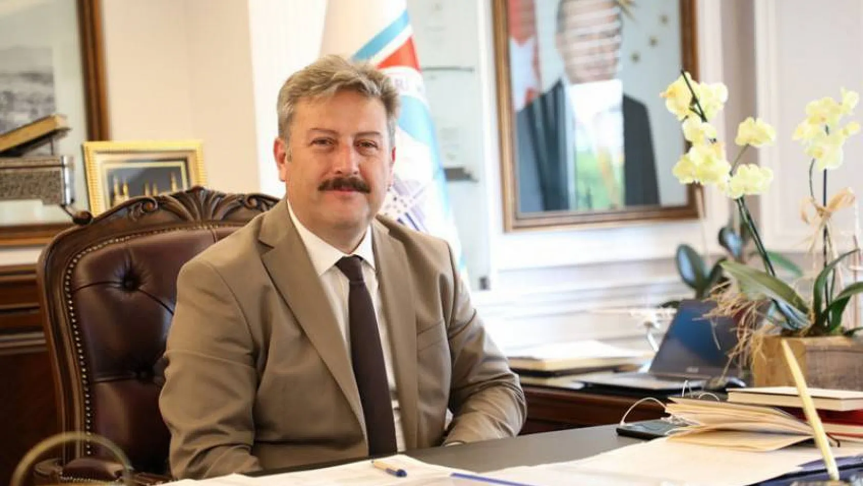 Başkan Palancıoğlu Strazburg Daimi Temsilcisi Büyükelçi ile görüştü