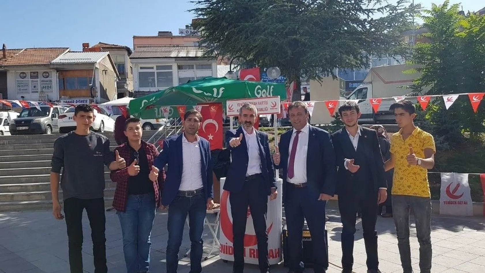Başkan Yıldız Bünyan'da Açılan Yeniden Reha Partisi Standını Ziyaret Etti
