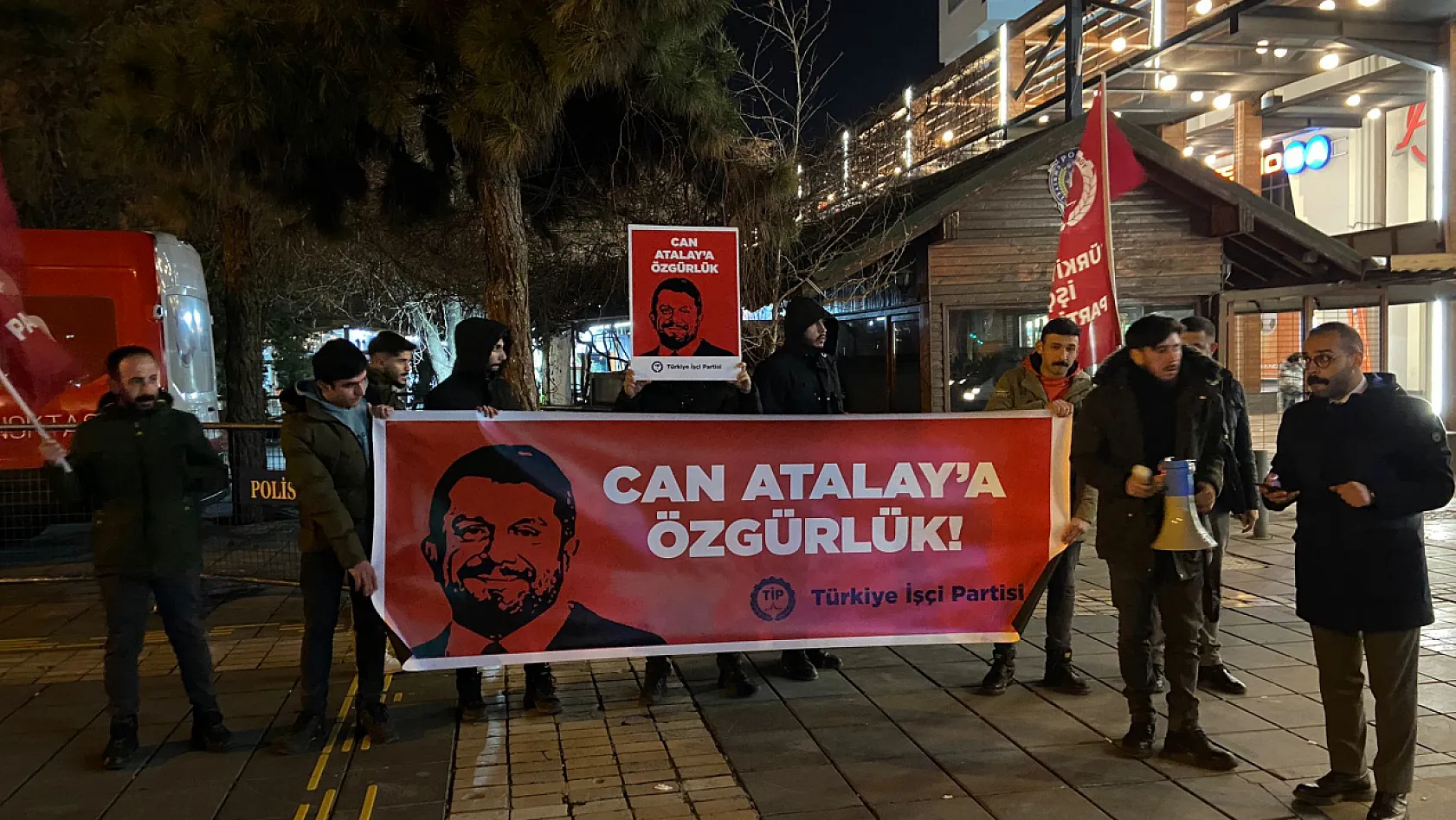 Bir tepki de Kayseri'den! 'Halkımıza buradan çağrı yapıyoruz'