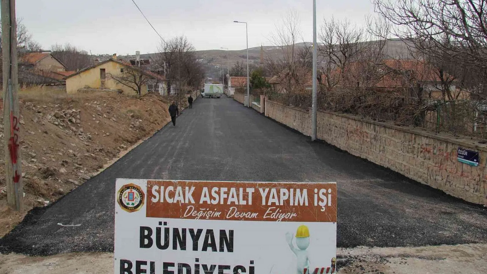 Bünyan'da asfaltlama çalışmaları sürüyor