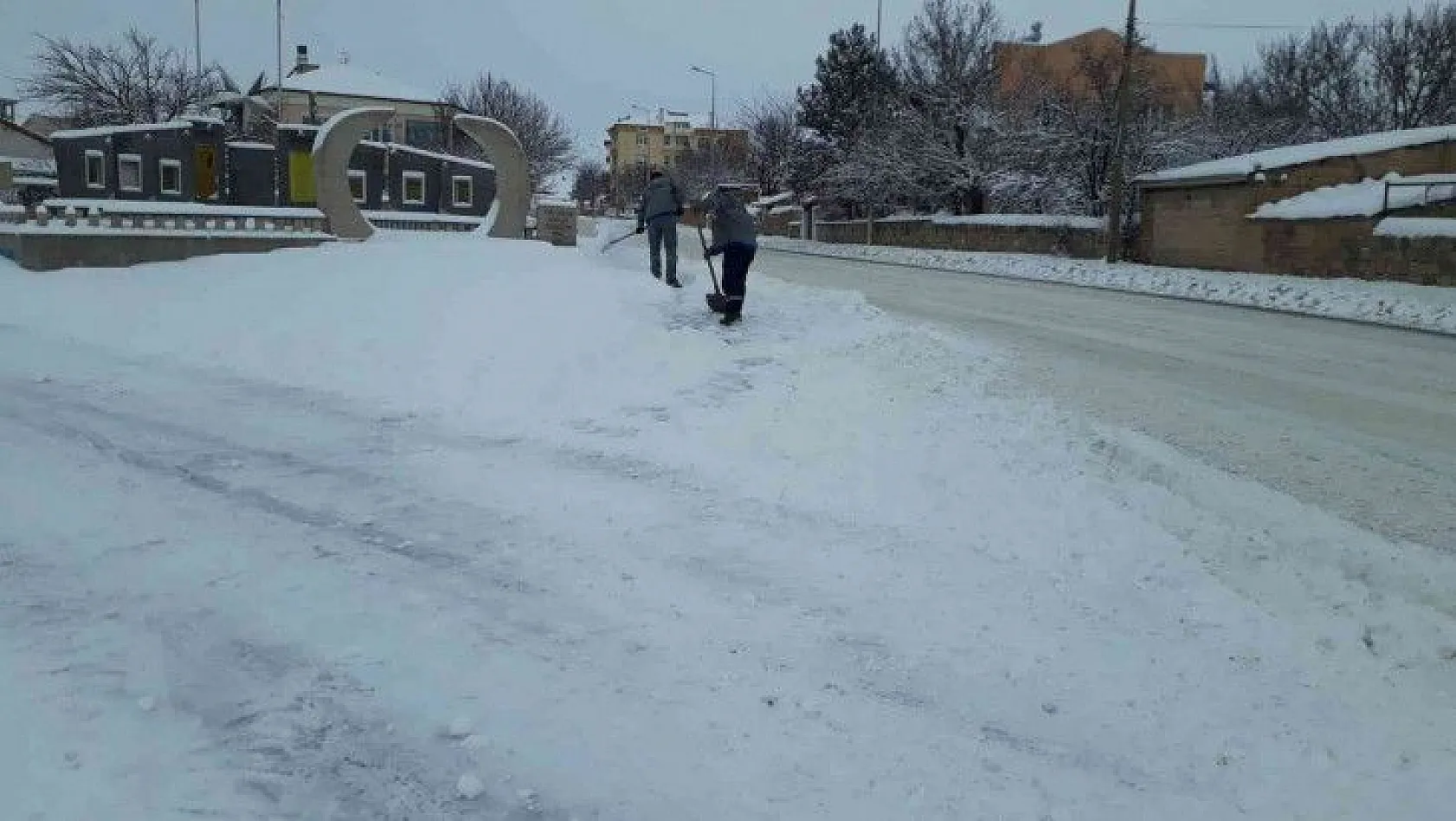 Bünyan'da karla mücadele