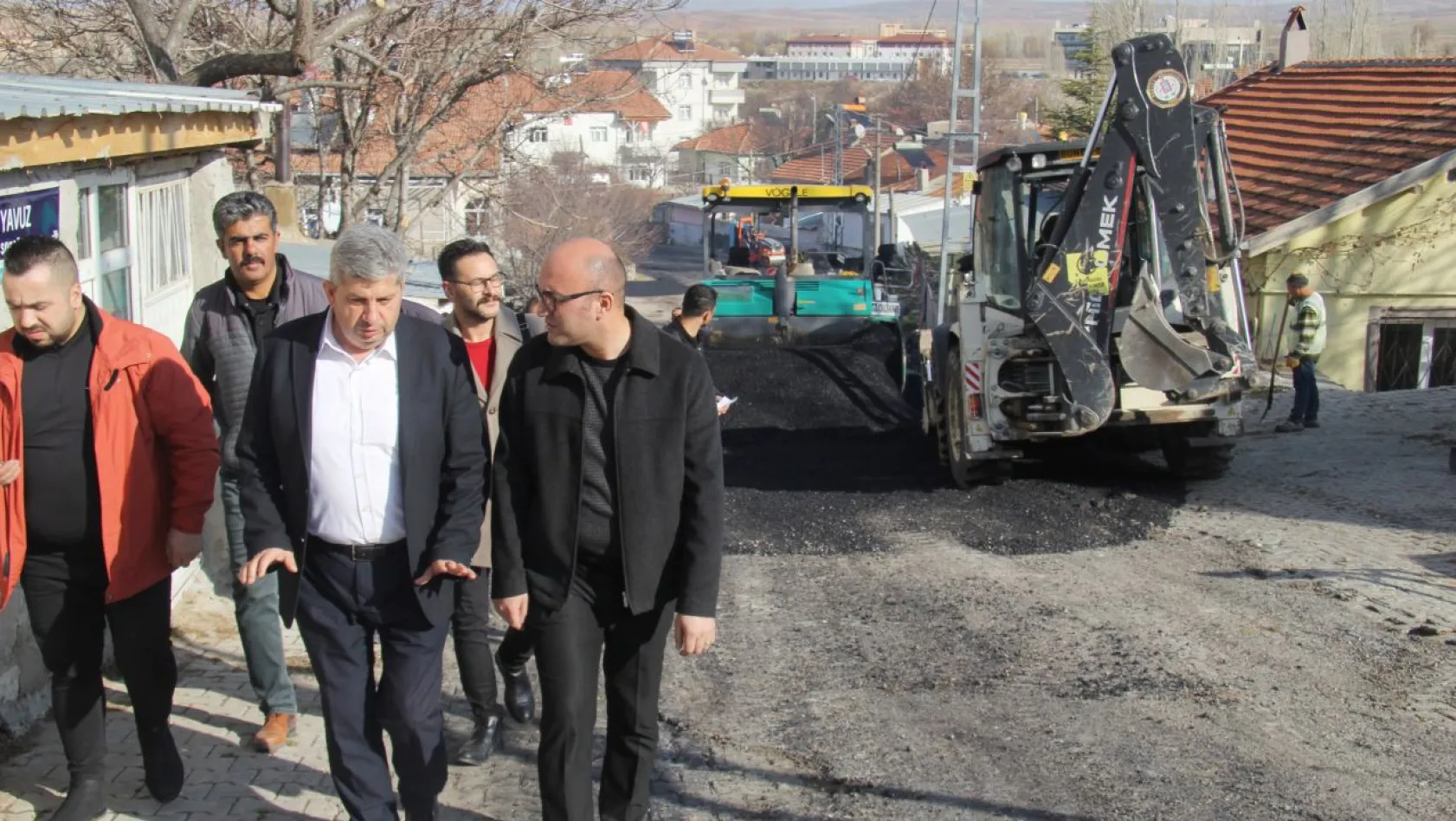 Bünyan'da sokaklar asfaltlanıyor