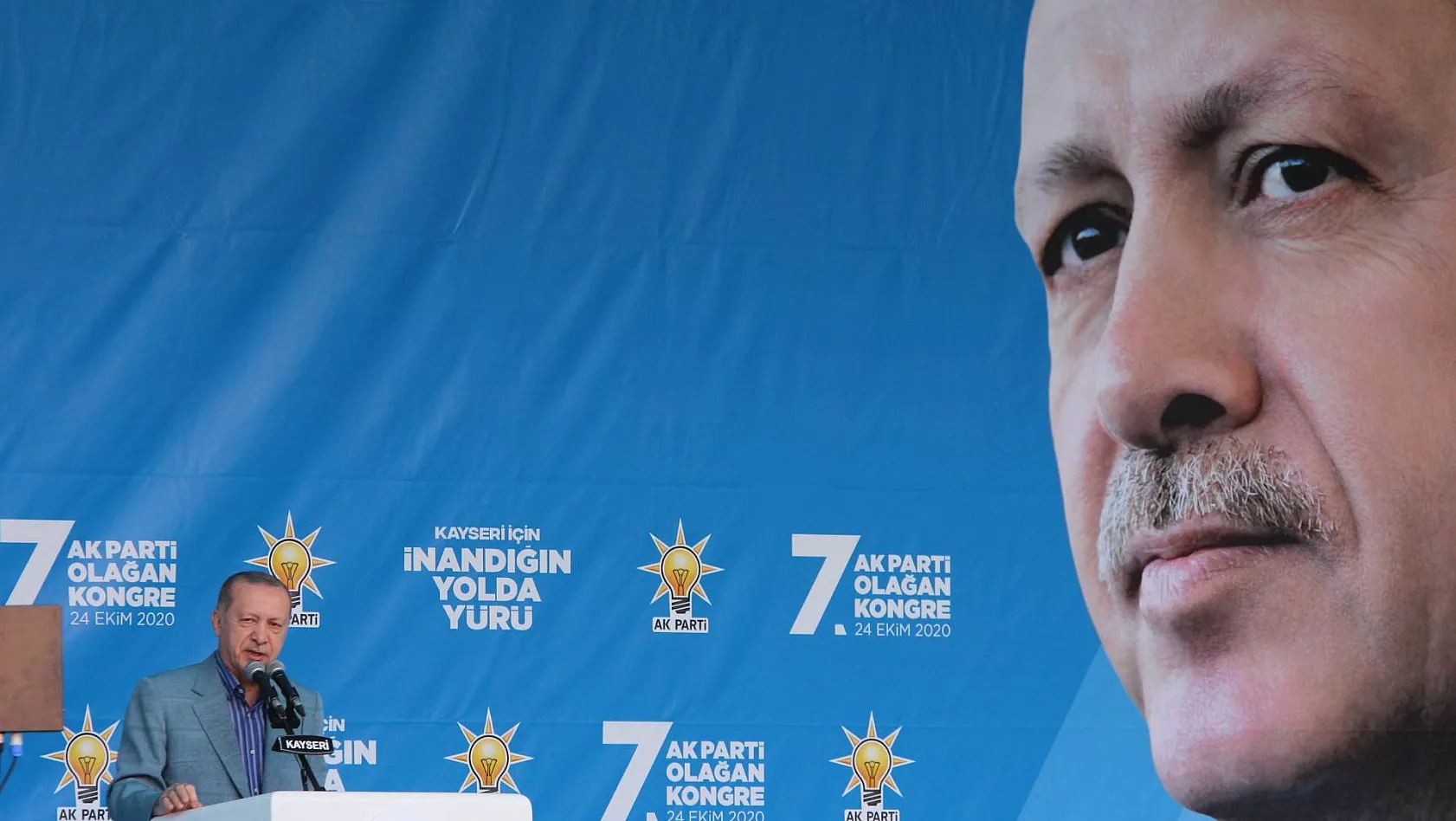Cumhurbaşkanı Erdoğan, 'Azeri kardeşlerimiz işgal altındaki topraklara doğru yürüyorlar
