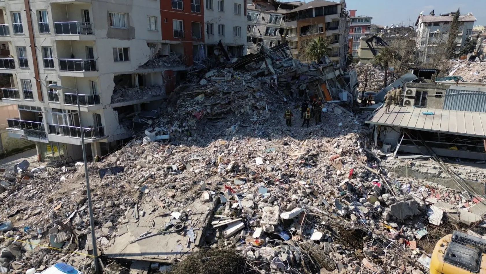 Depremde kaç vatandaş hayatını kaybetti?