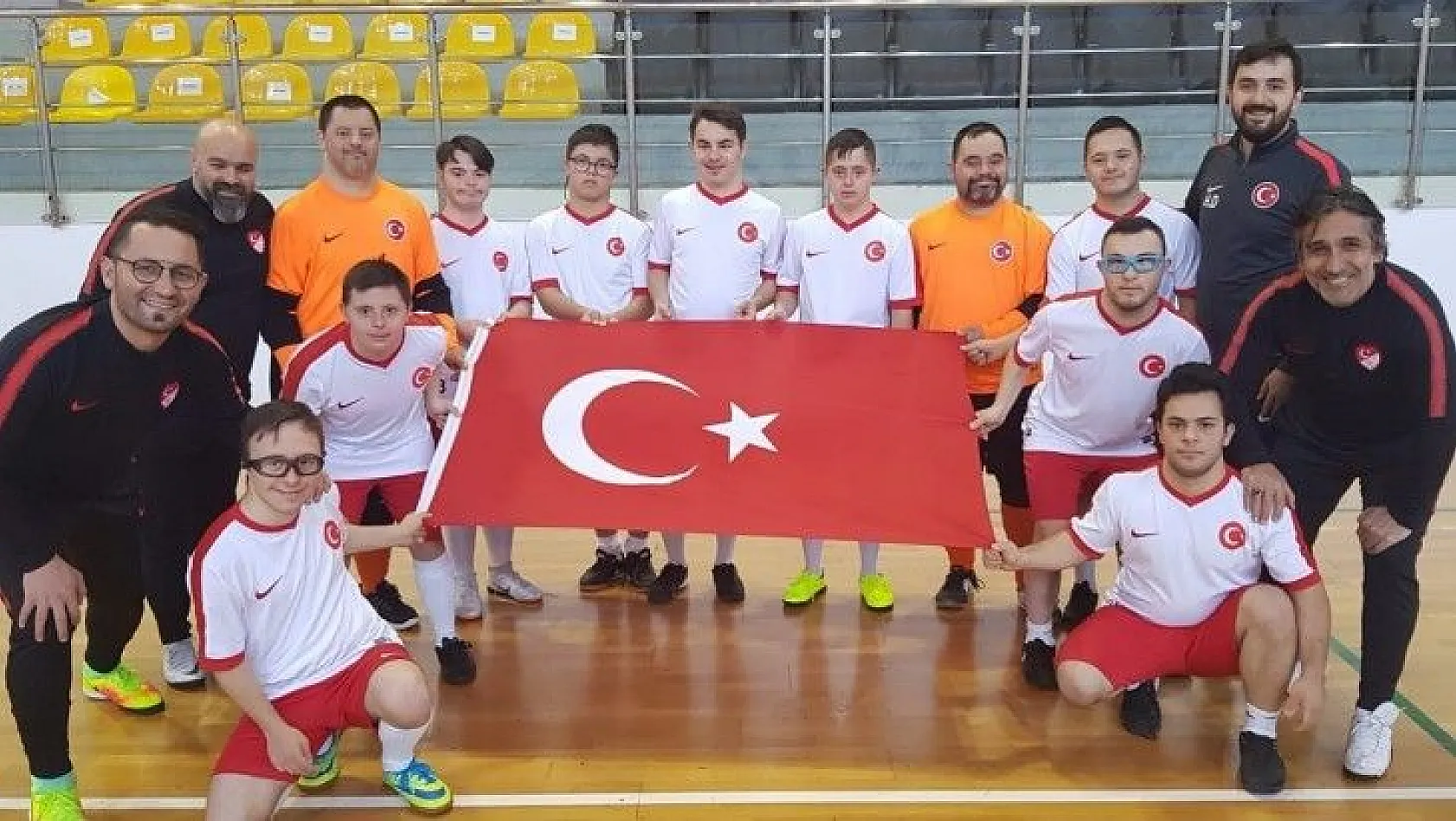 Down Sendromlu Futbol Milli takım kampı Kayseri'de
