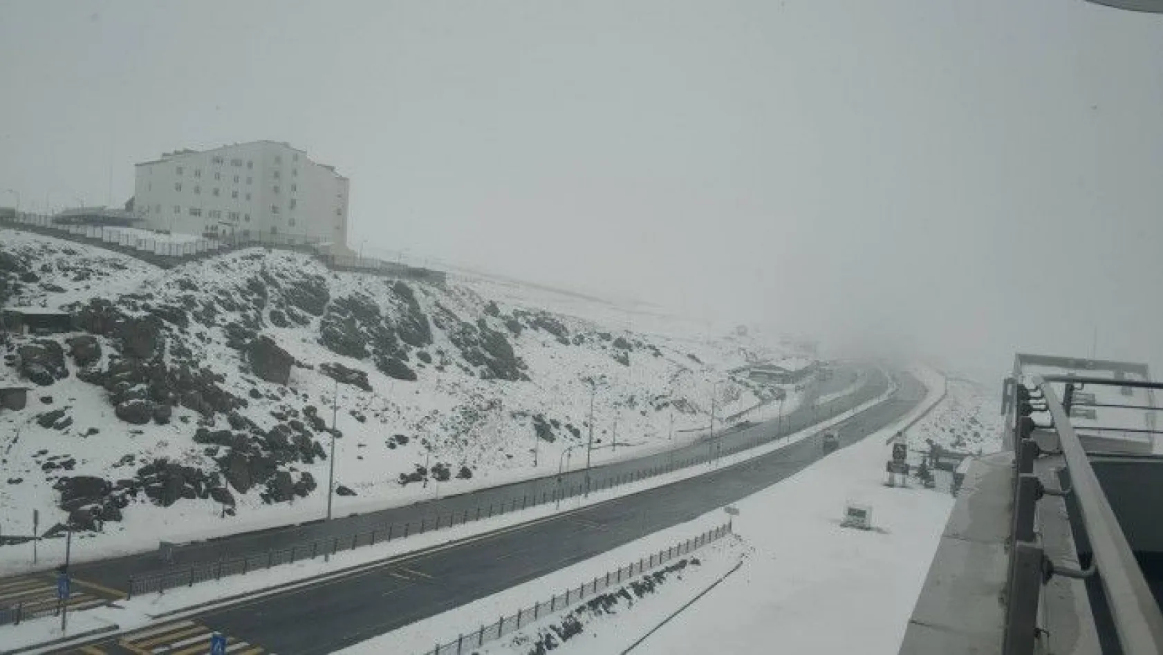 Erciyes'e Mayıs karı!