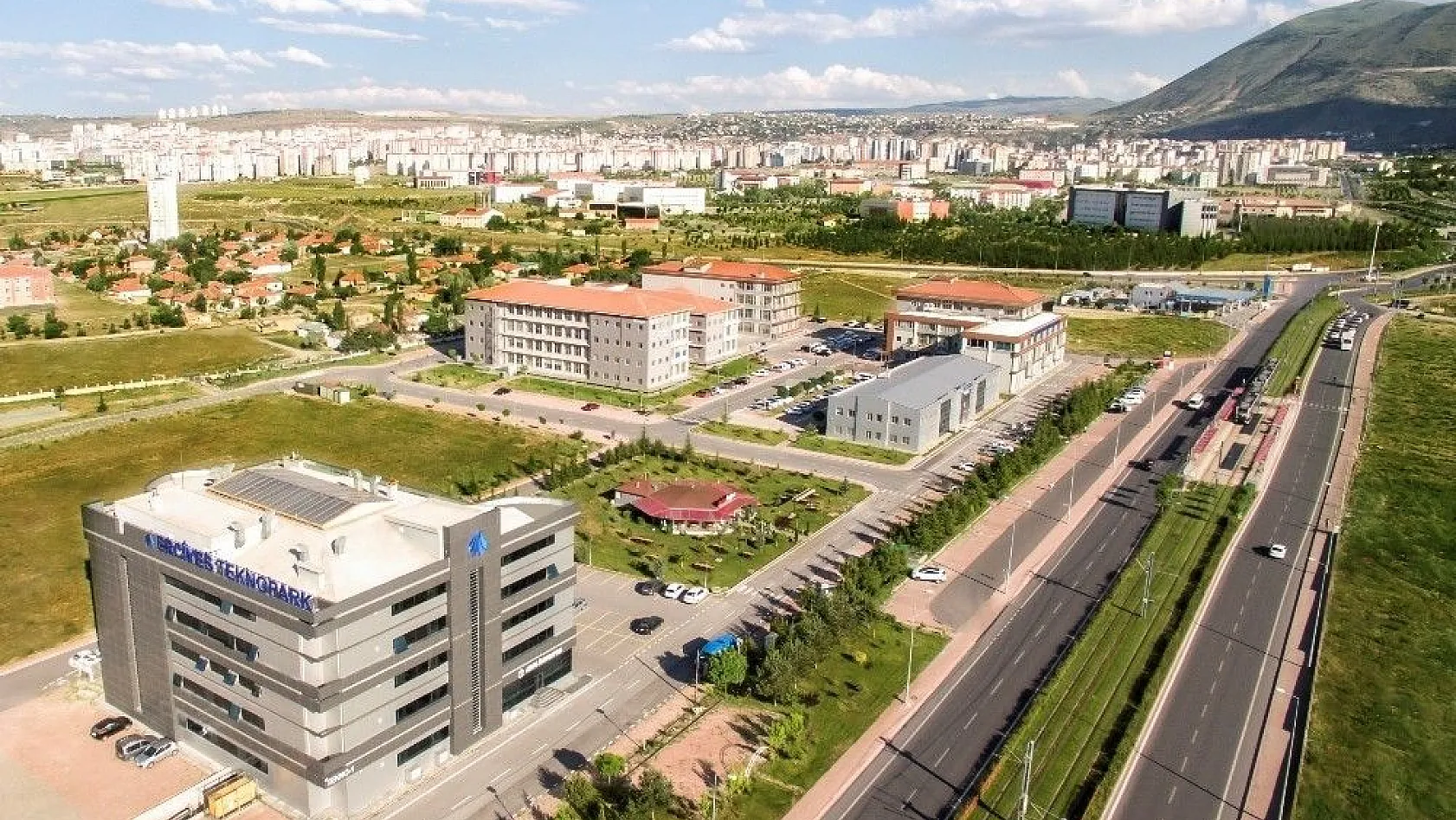 Erciyes Teknopark firmalarından Atlas Sayaç'tan önemli başarı
