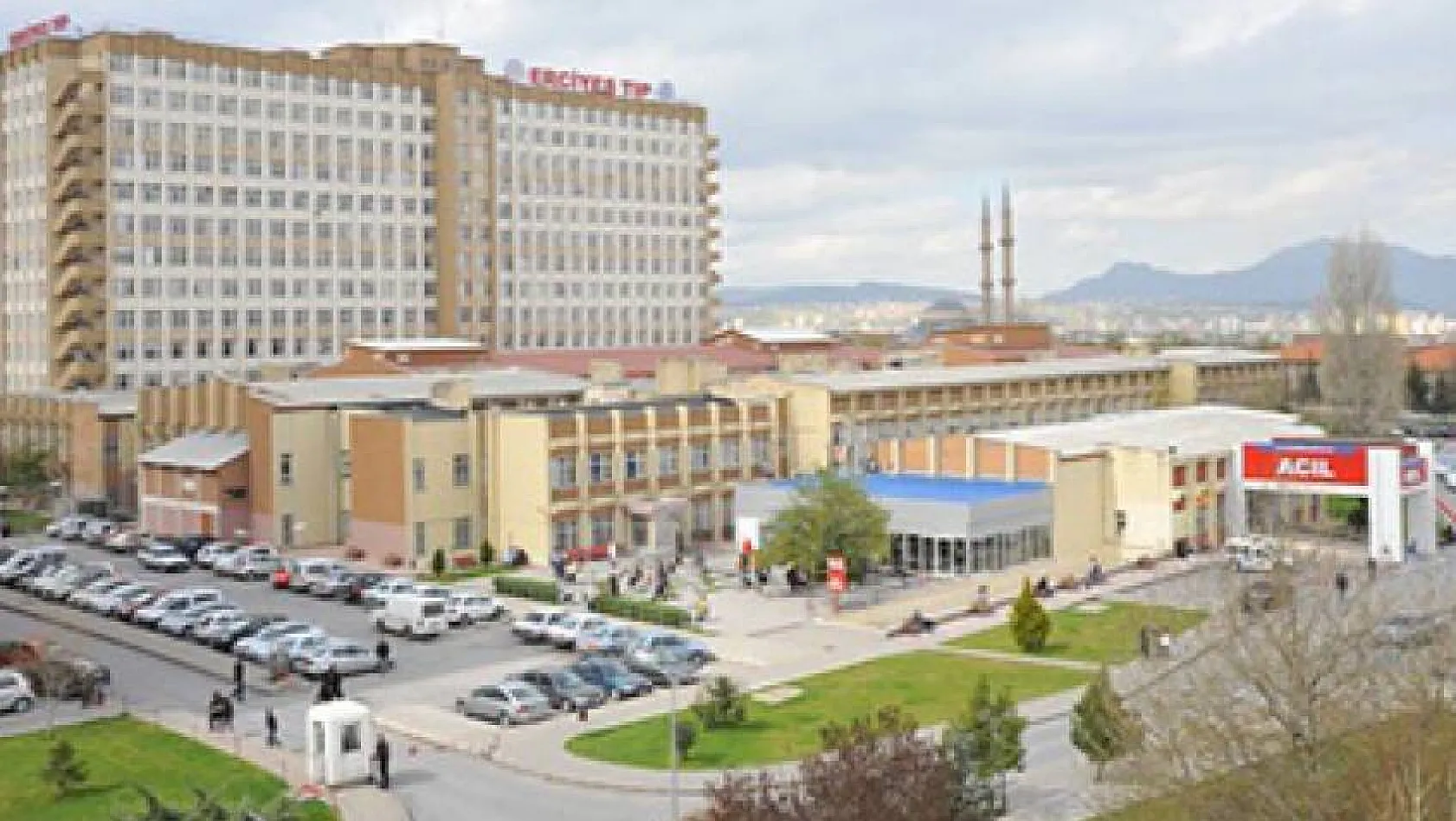 Erciyes Üniversitesinde acil dışında ameliyatlar ertelendi! O alan kapatıldı