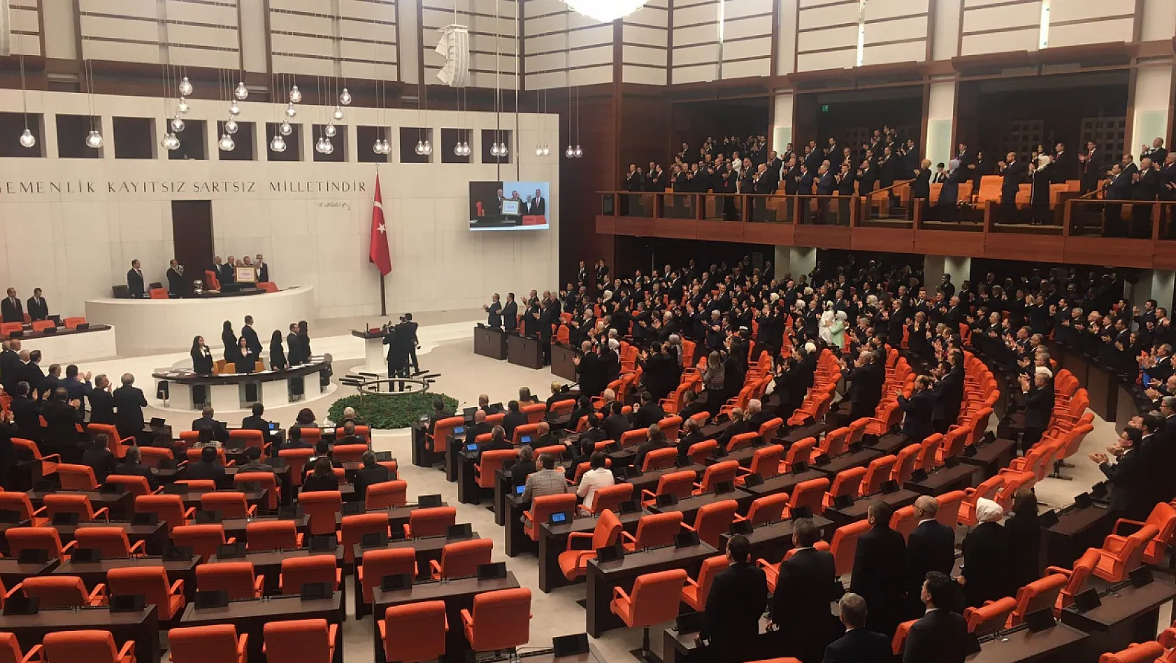 Erdoğan'ın yemin töreninde dikkat çeken görüntüler