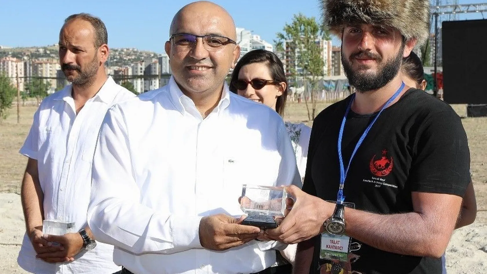 ERÜ'de '1. Uluslararası Sancak Beyi Atlı Okçuluk Müsabakası' ödül töreni düzenlendi