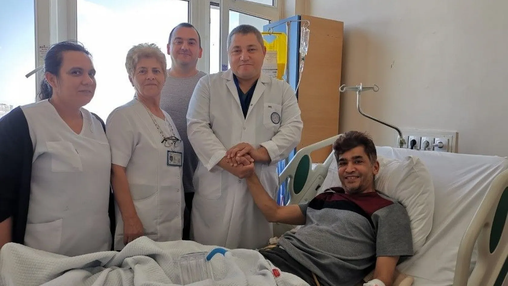 ERÜ Tıp Fakültesi Hastanesinde Bahreynli hastaya 'Yapay Mesane' yapıldı
