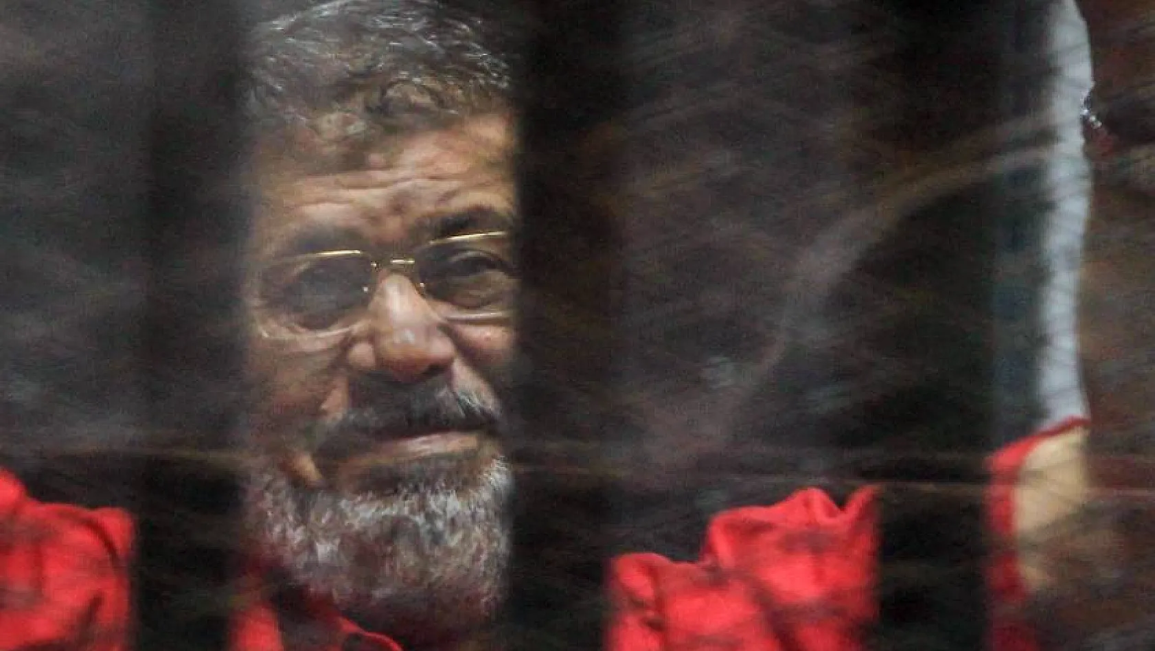 Eski Mısır Devlet Başkanı Muhammed Mursi hayatını kaybetti