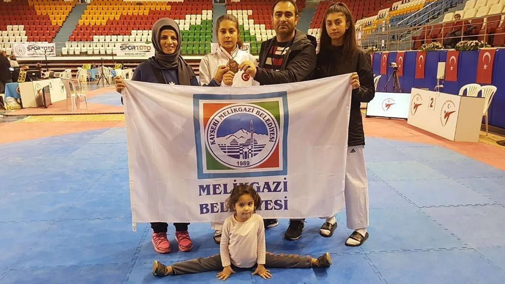 Fatma Arslan, Gençler Taekwondo Şampiyonası'nda Türkiye Üçüncüsü oldu
