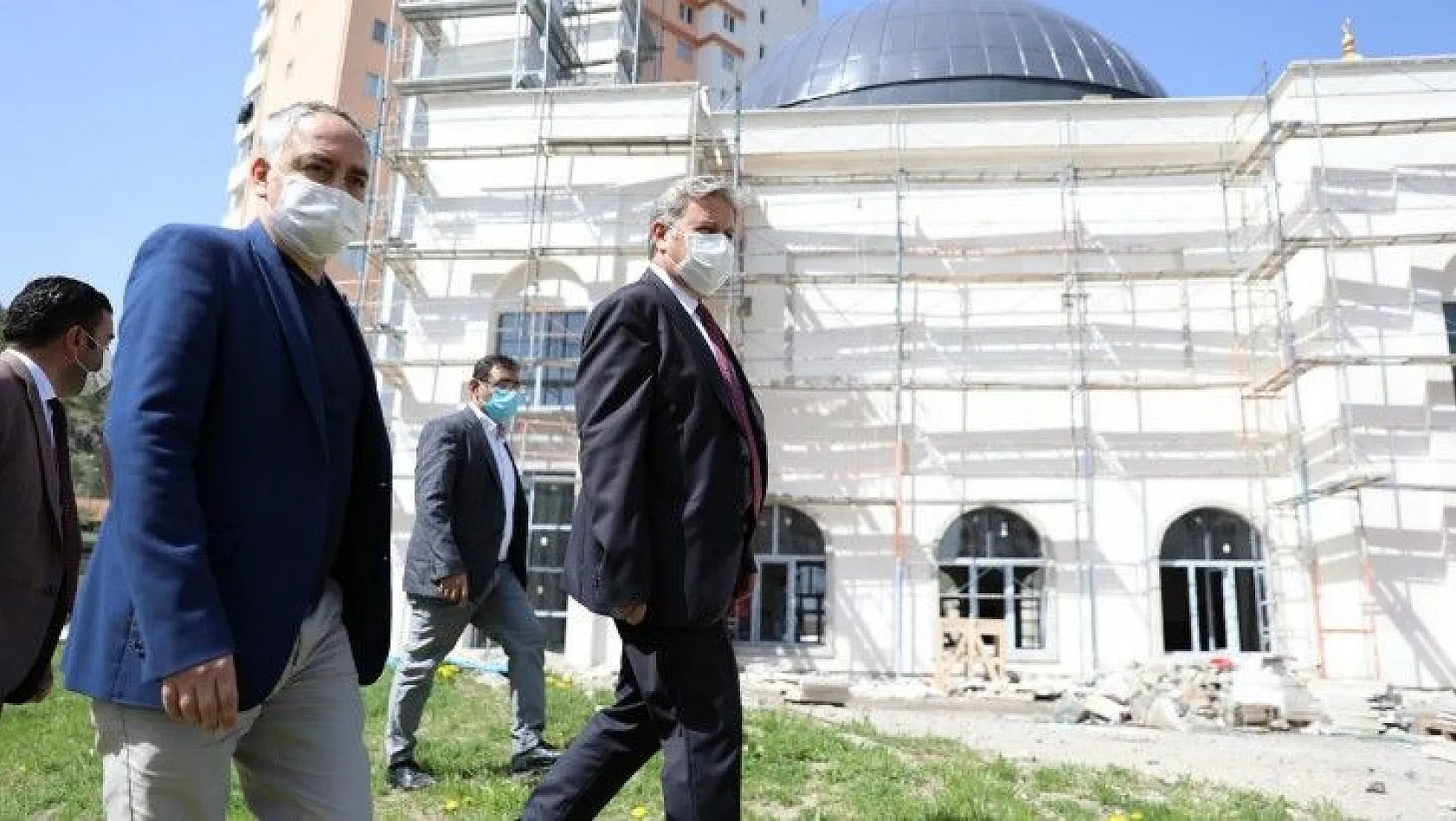 Fatma-Kemal Şallıoğlu Camisi'nde sona doğru