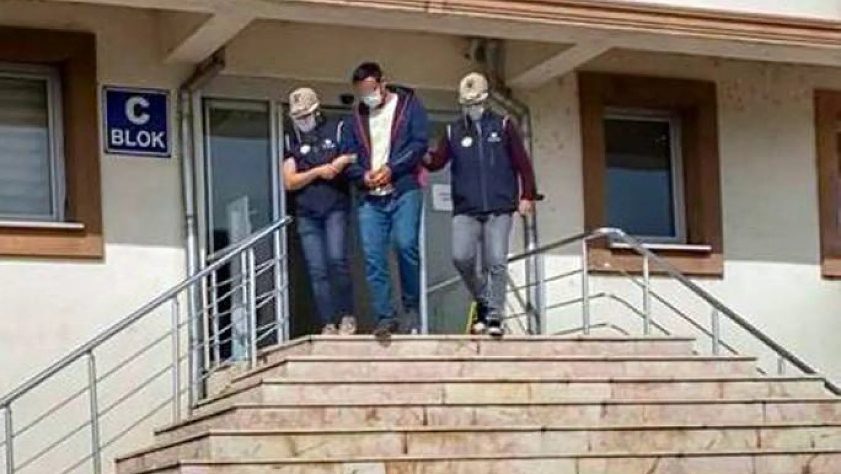 FETÖ Operasyonunda 'Ev abisi' tutuklandı