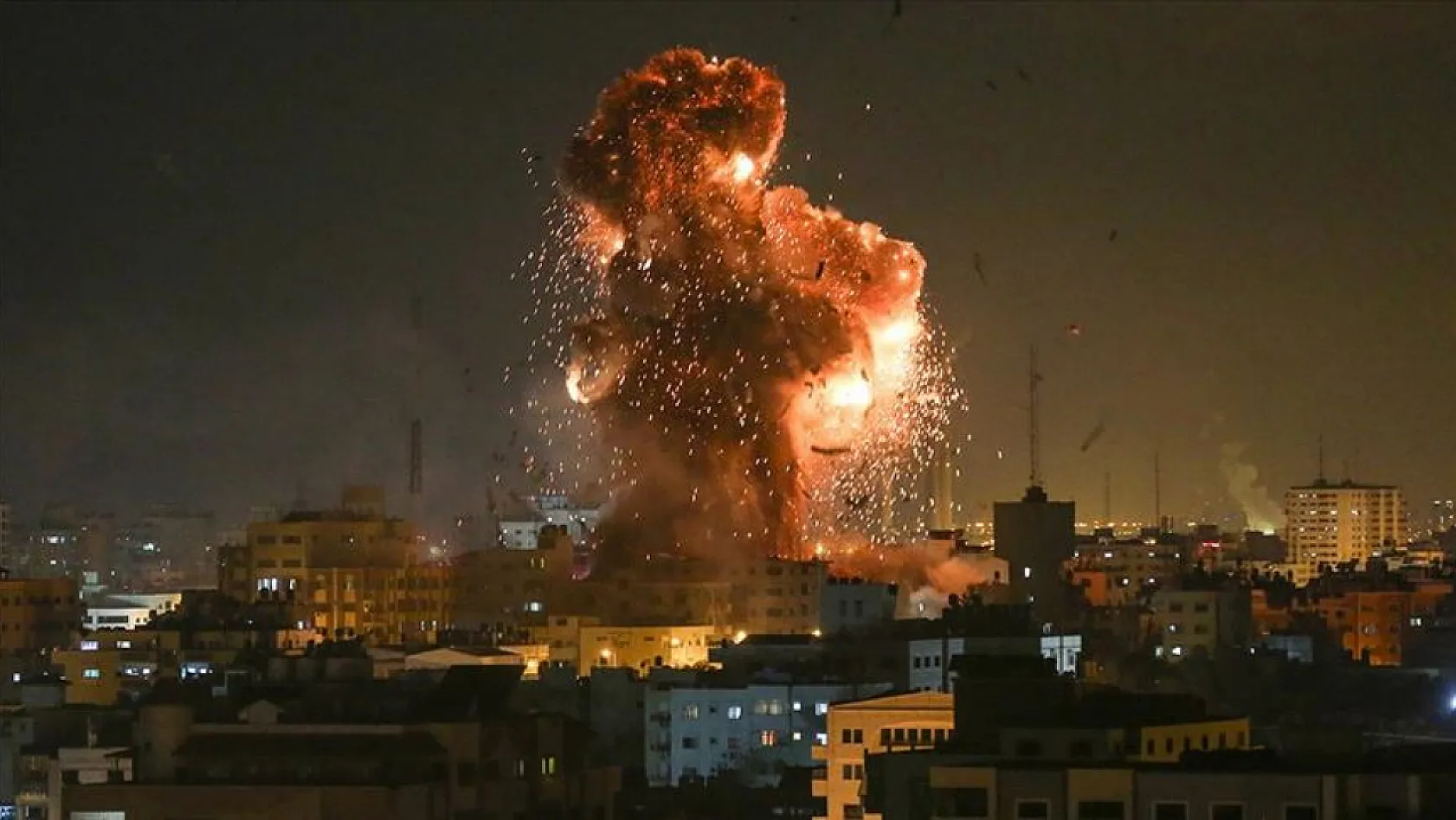 Gazze için Kayseri'den havalandı