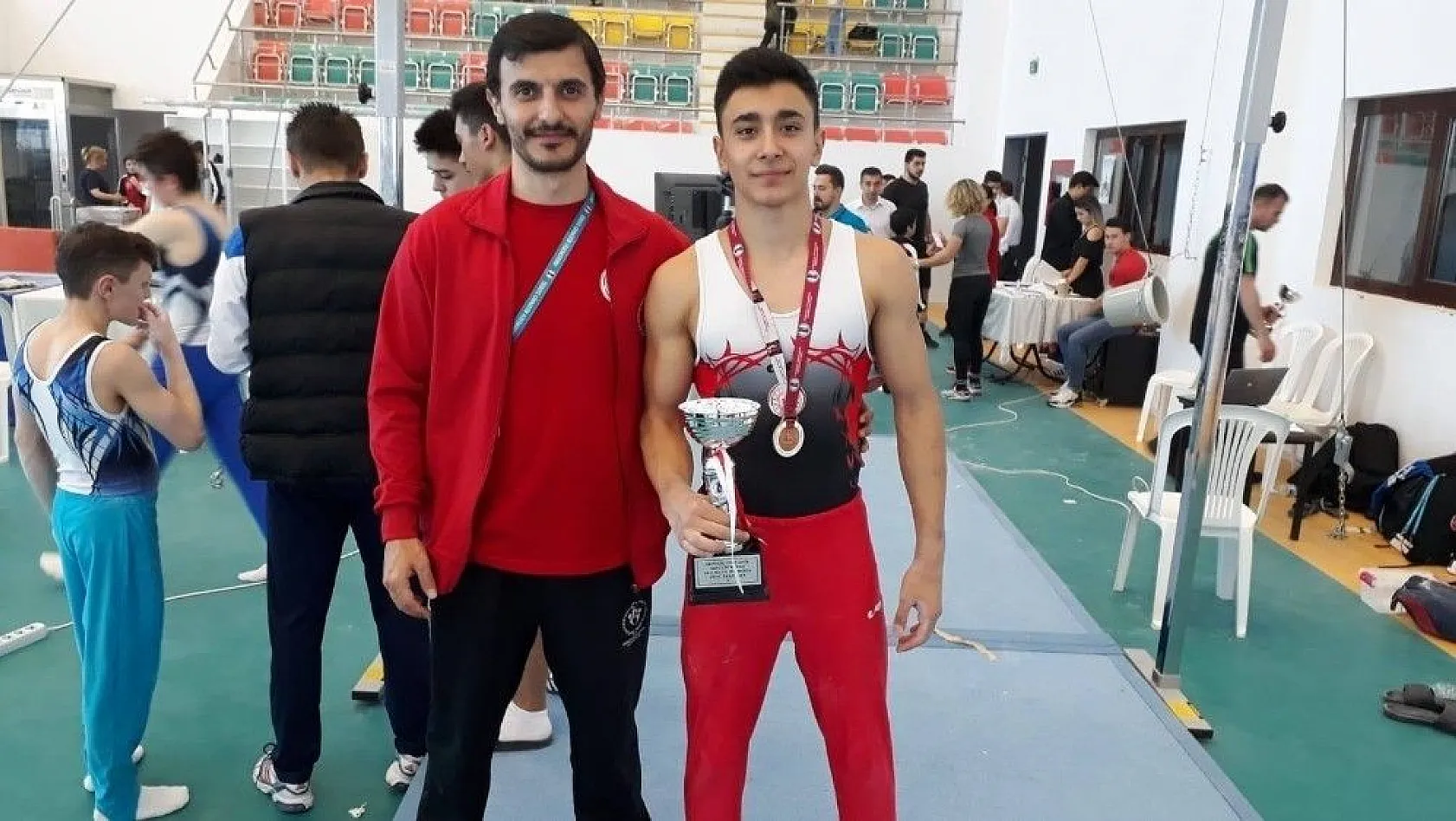 Hasan Bulut Cimnastik'te Türkiye Üçüncüsü