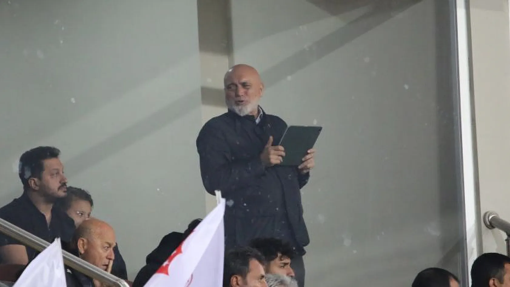 Hikmet Karaman Sivasspor Alanyaspor maçını izledi