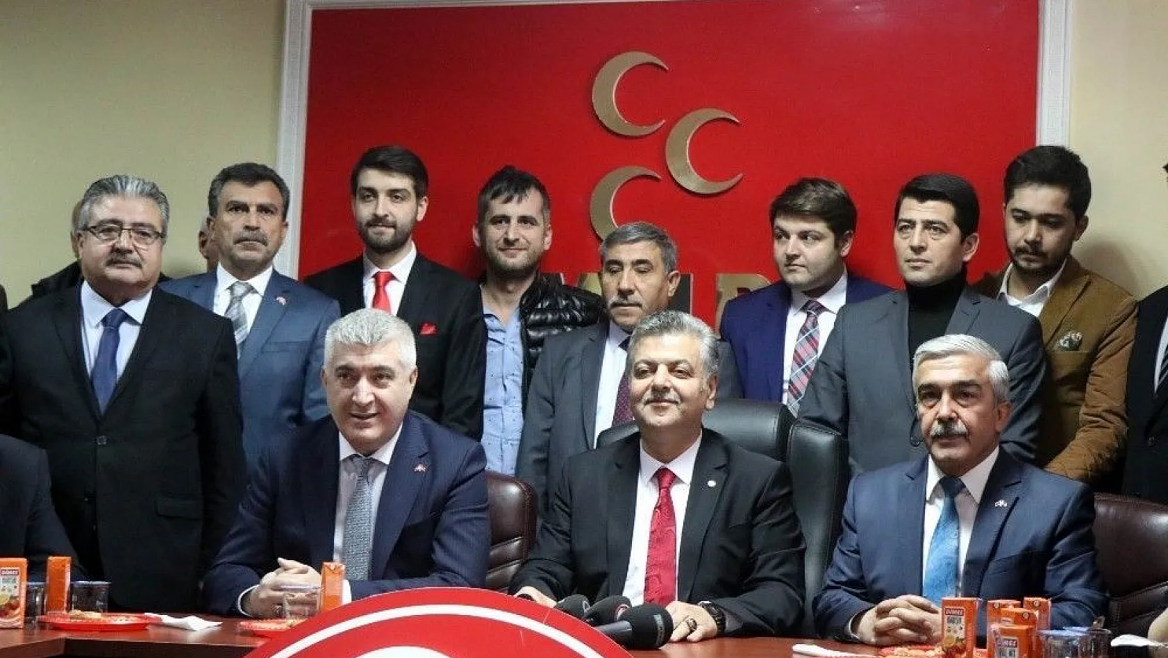 İncetoprak, MHP'den Melikgazi Belediye Başkan aday adaylığını açıkladı
