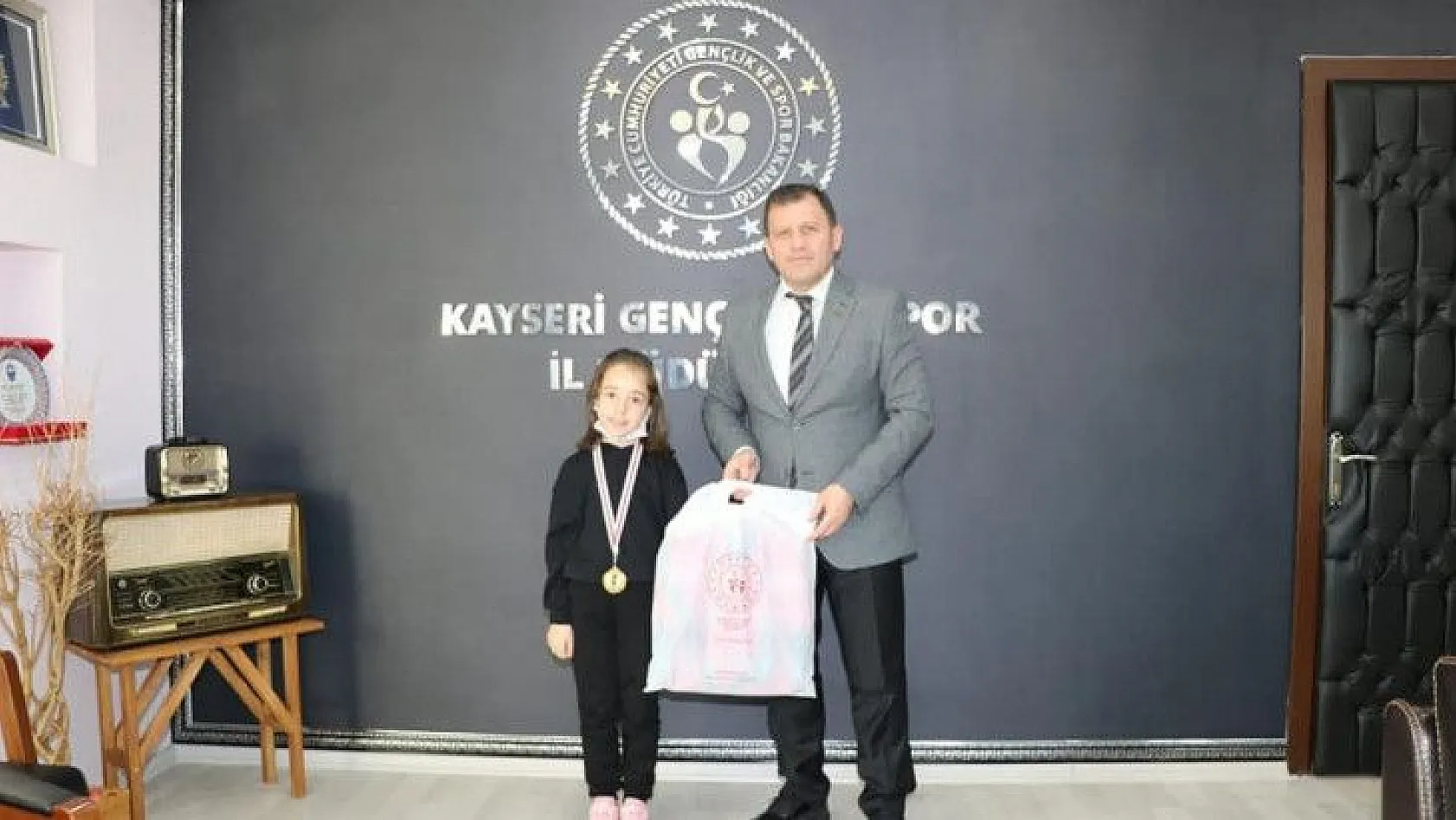 Jimnastik sporcularından Kabakcı'ya ziyaret