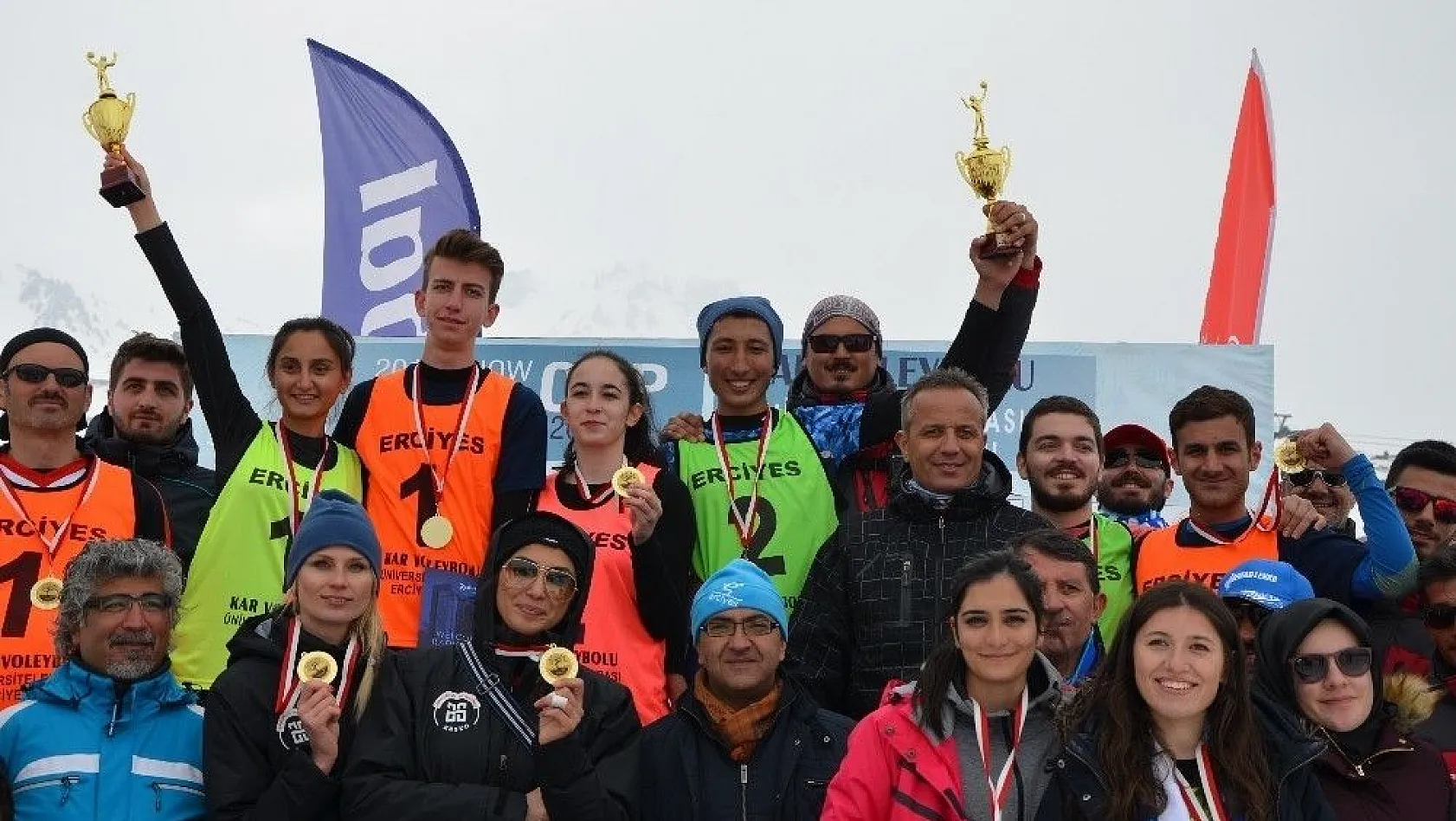 Kar Voleybolu Üniversiteler Arası Erciyes Kupası tamamlandı
