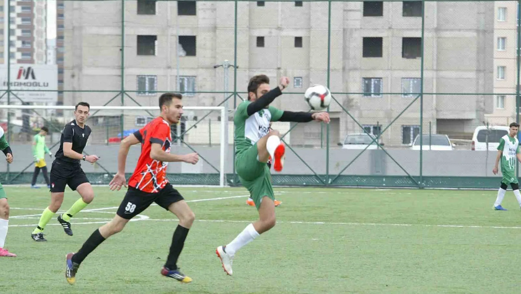 Kafkasspor zirveye çıktı: Fevzi Çakmakspor'u 6-2 yendi!