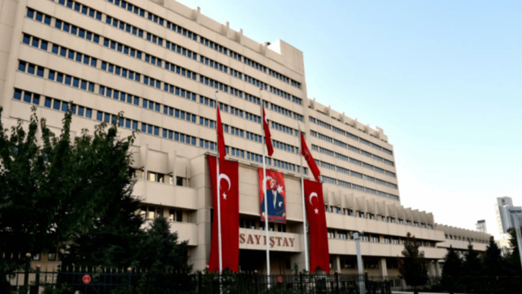 Kayseri Büyükşehir Belediyesi son 3 yılda 254 milyon 304 bin 458 lira faiz ödemiş!