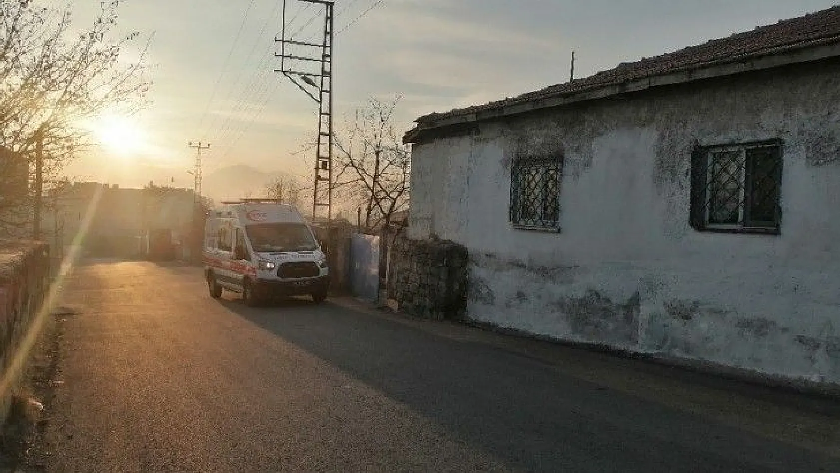 Kayseri'de 2'si çocuk 5 kişi karbonmonoksit gazından zehirlendi