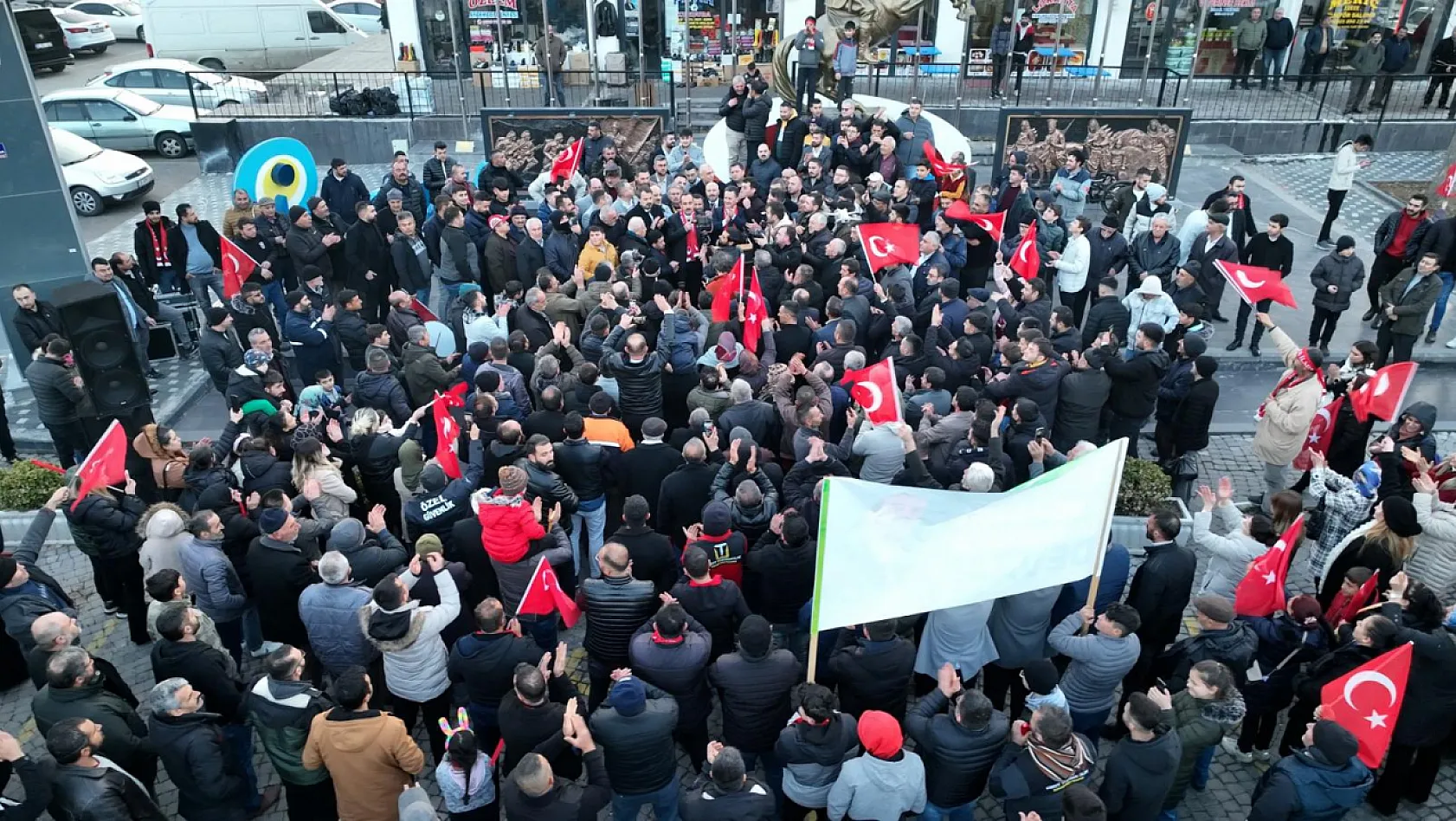 Kayseri'de 'adaylık' karşılaması