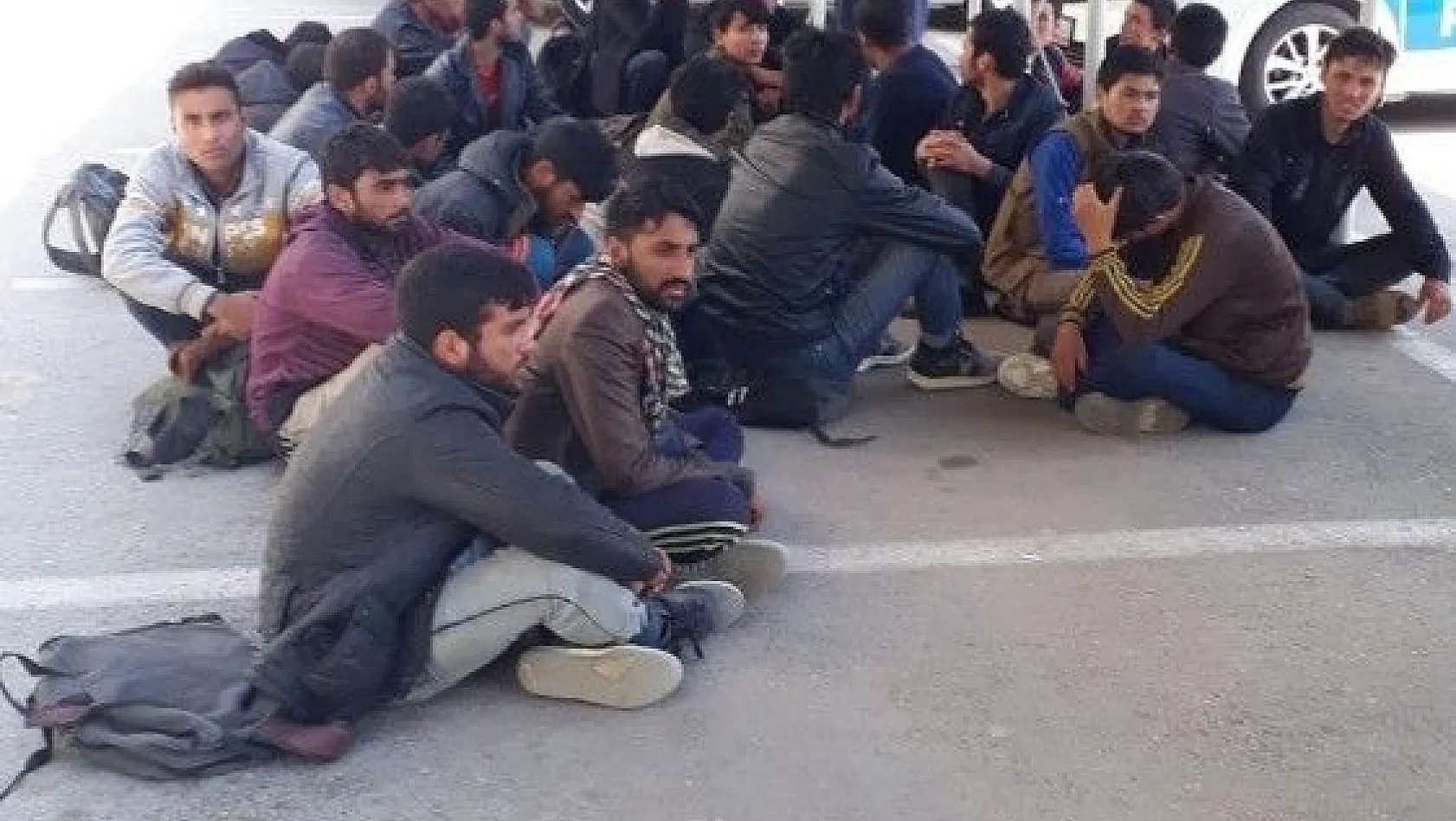 Kayseri'de 152 kaçak göçmen yakalandı