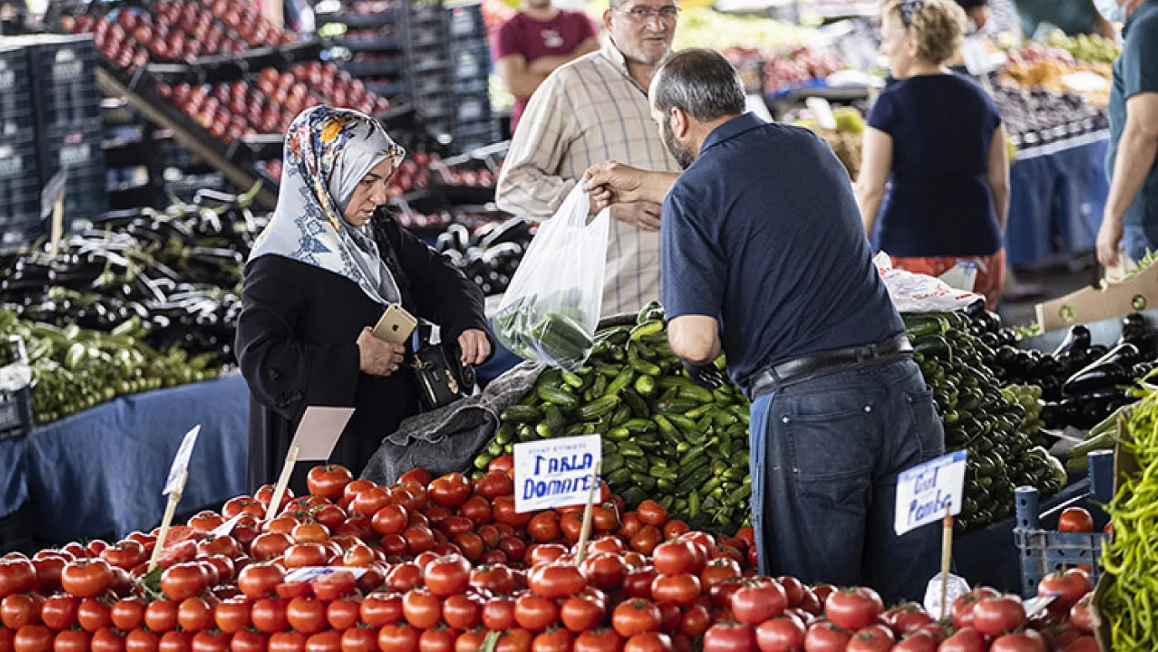 Kayseri'de kurulan cumartesi semt pazarları