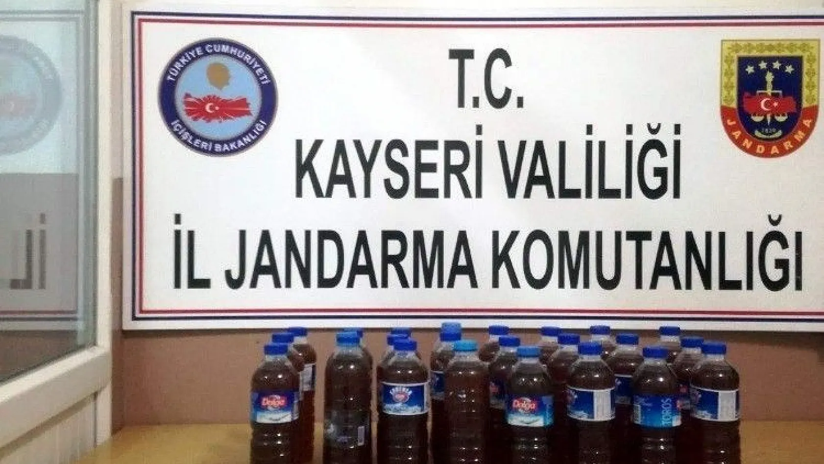 Kayseri'de 12 litre sahte boğma rakı ele geçirildi