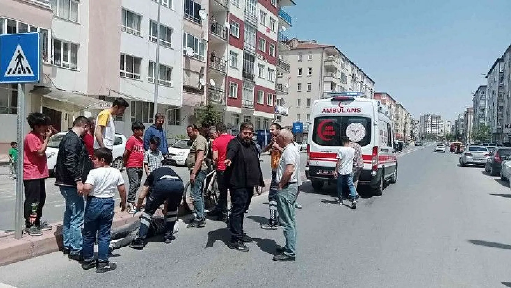 Kayseri'de motosiklet kazası: 2 yaralı