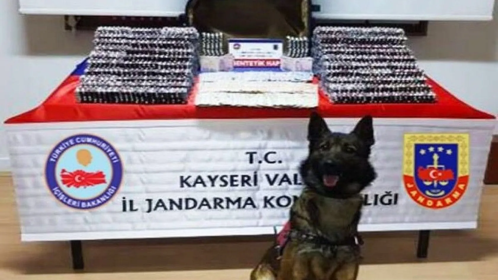 Kayseri'de piyasa değeri 400 bin TL olan uyuşturucu hap ele geçirildi