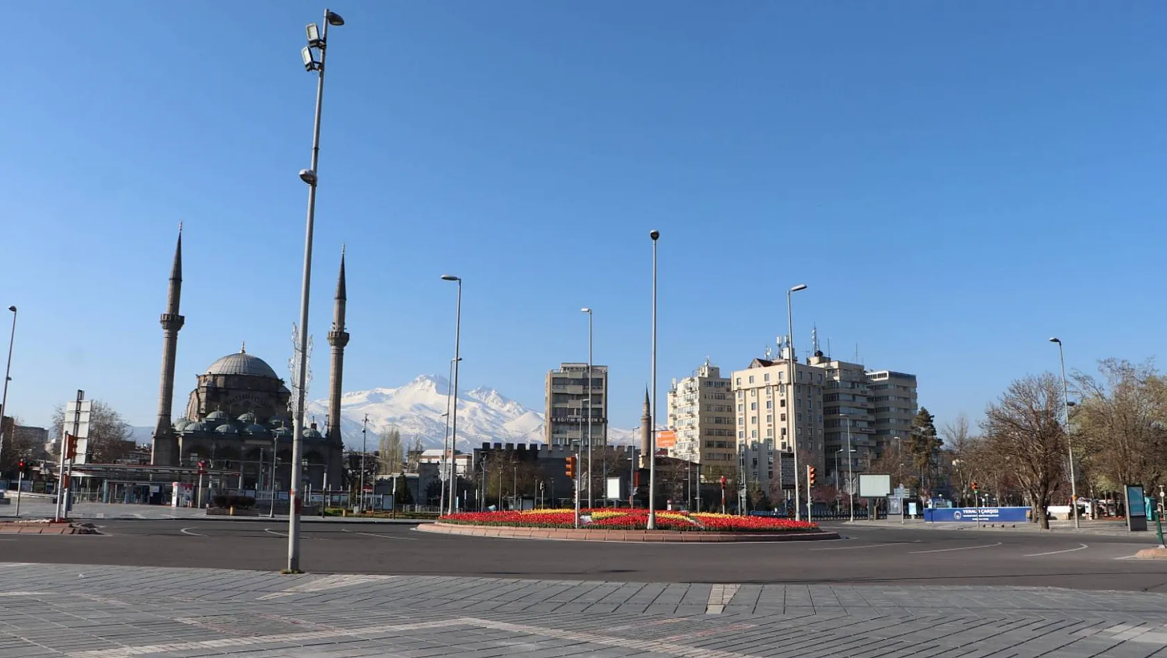 Kayseri'de sokaklar boş kaldı