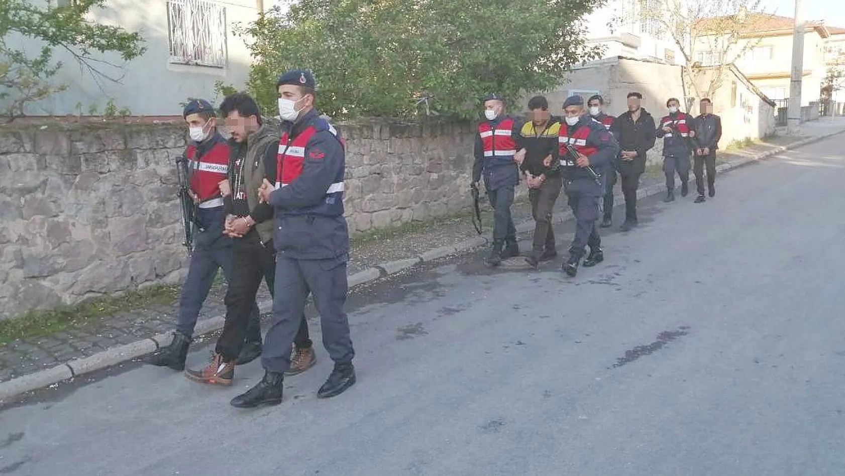Son Dakika! Kayseri'de terör operasyonu: 7 gözaltı