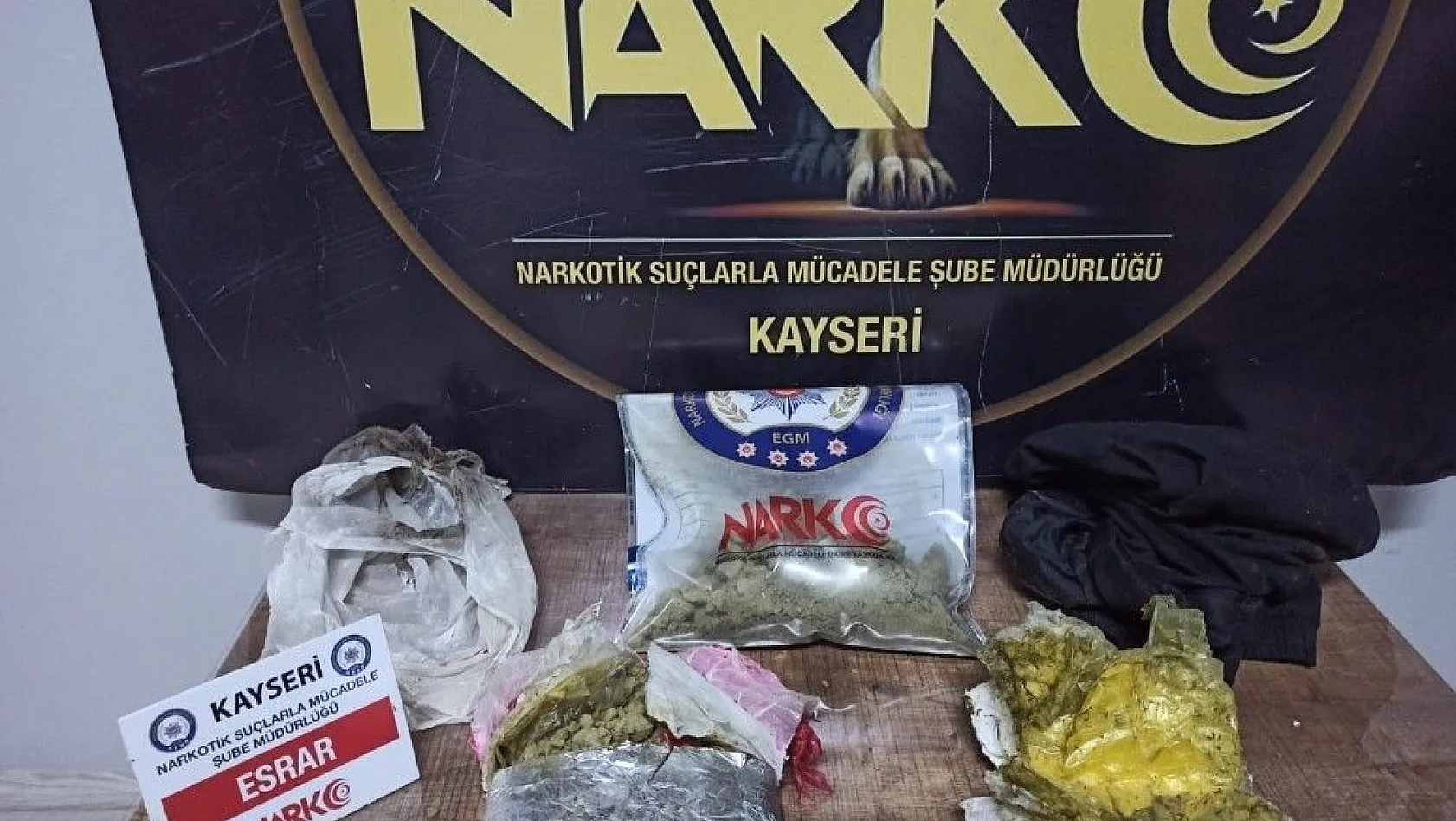 Kayseri'de uyuşturucu taciri 2 kilo esrar ile yakalandı