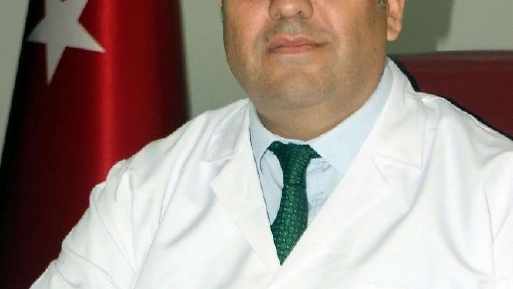 Kayseri Devlet Hastanesi Başhekimi Altıntop: 'Hastalık durumunda öncelikle kendi aile hekimlerimize başvuralım'
